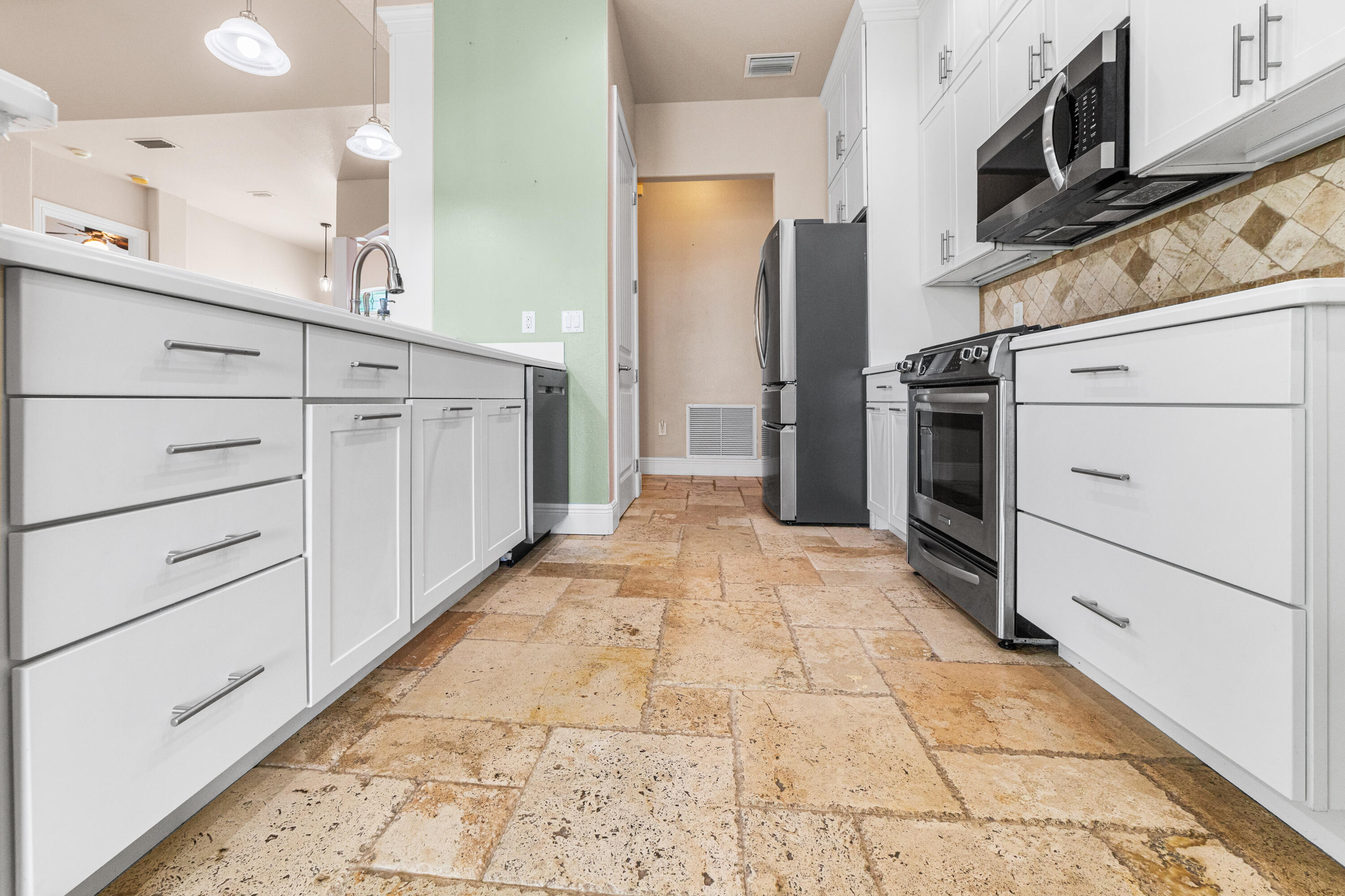 TAYLOR CREEK - Residential