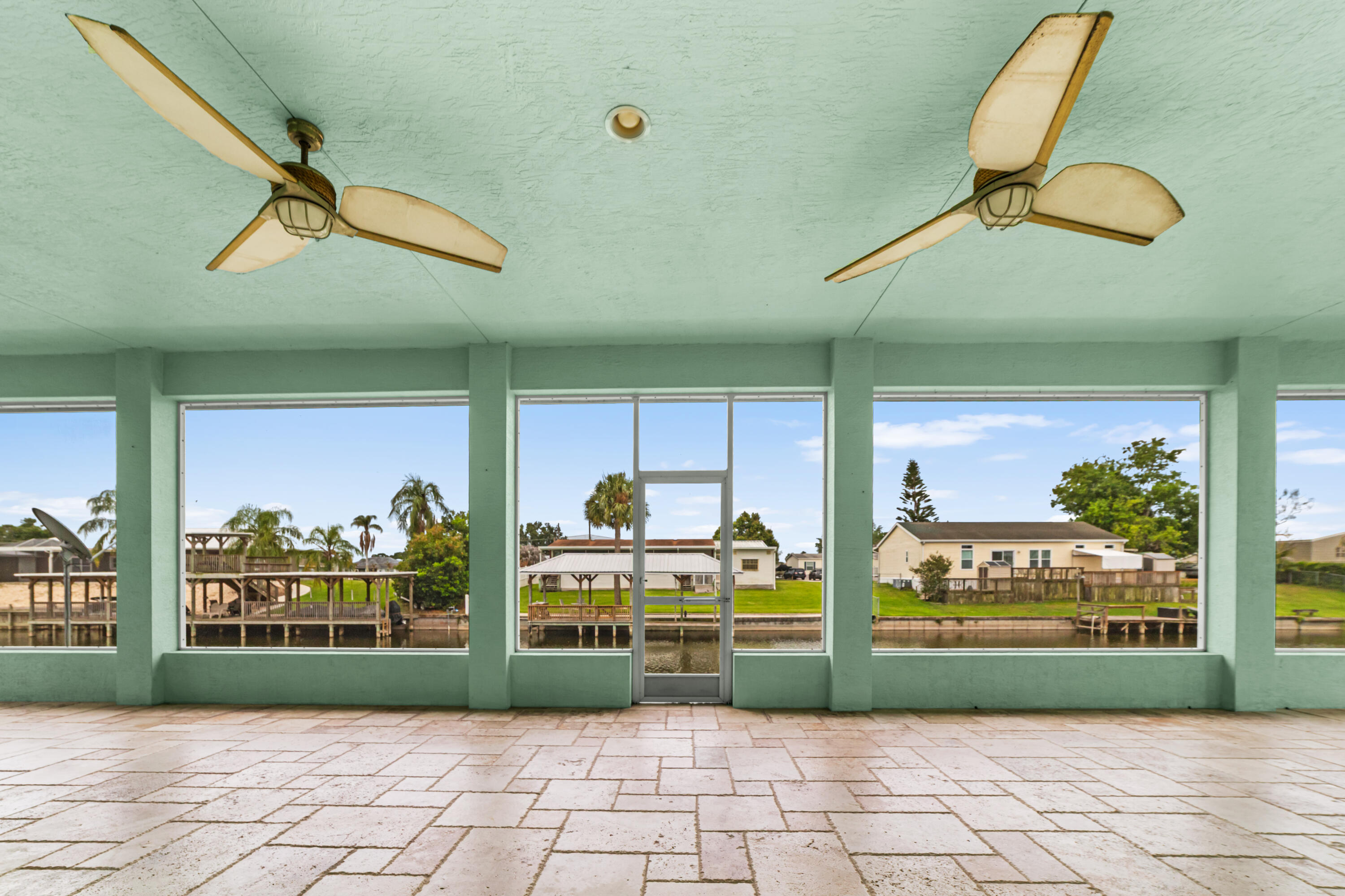 TAYLOR CREEK - Residential