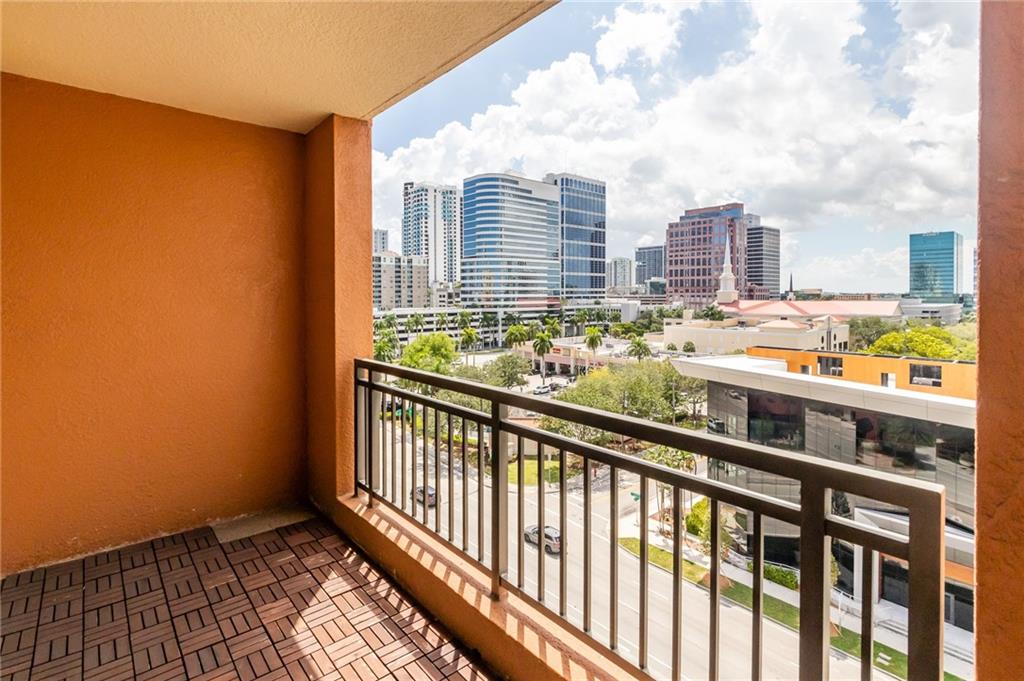 Waverly at Las Olas - Residential