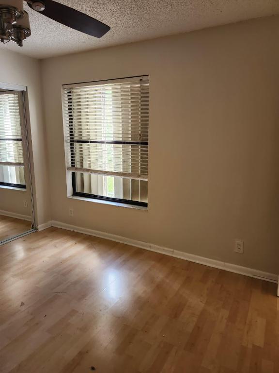 COURTYARDS AT BOCA I - Residential Lease