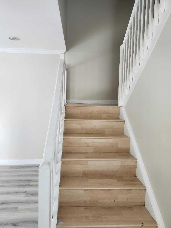 COURTYARDS AT BOCA I - Residential Lease