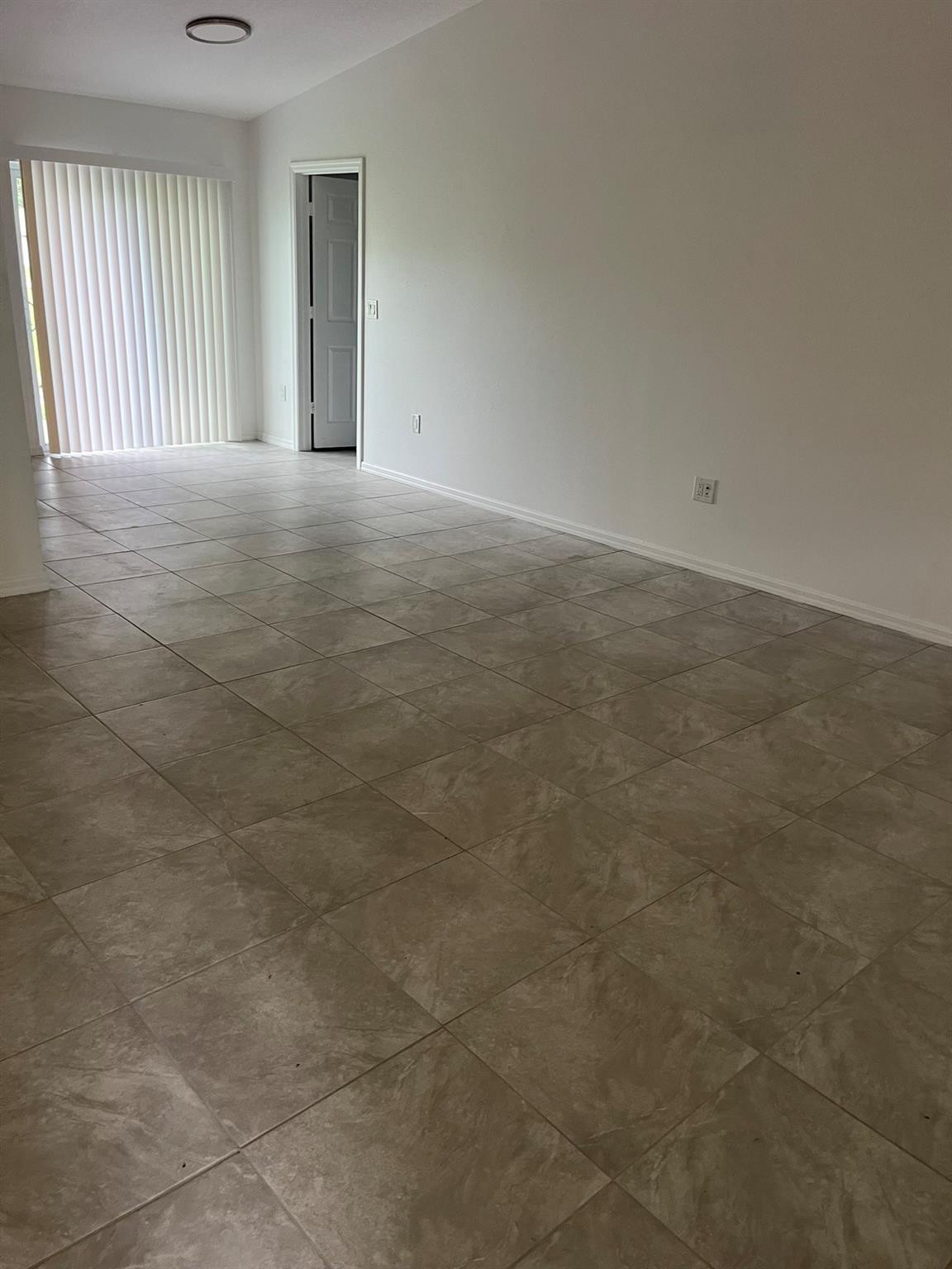 Basswood Estates Un 02 - Residential Lease