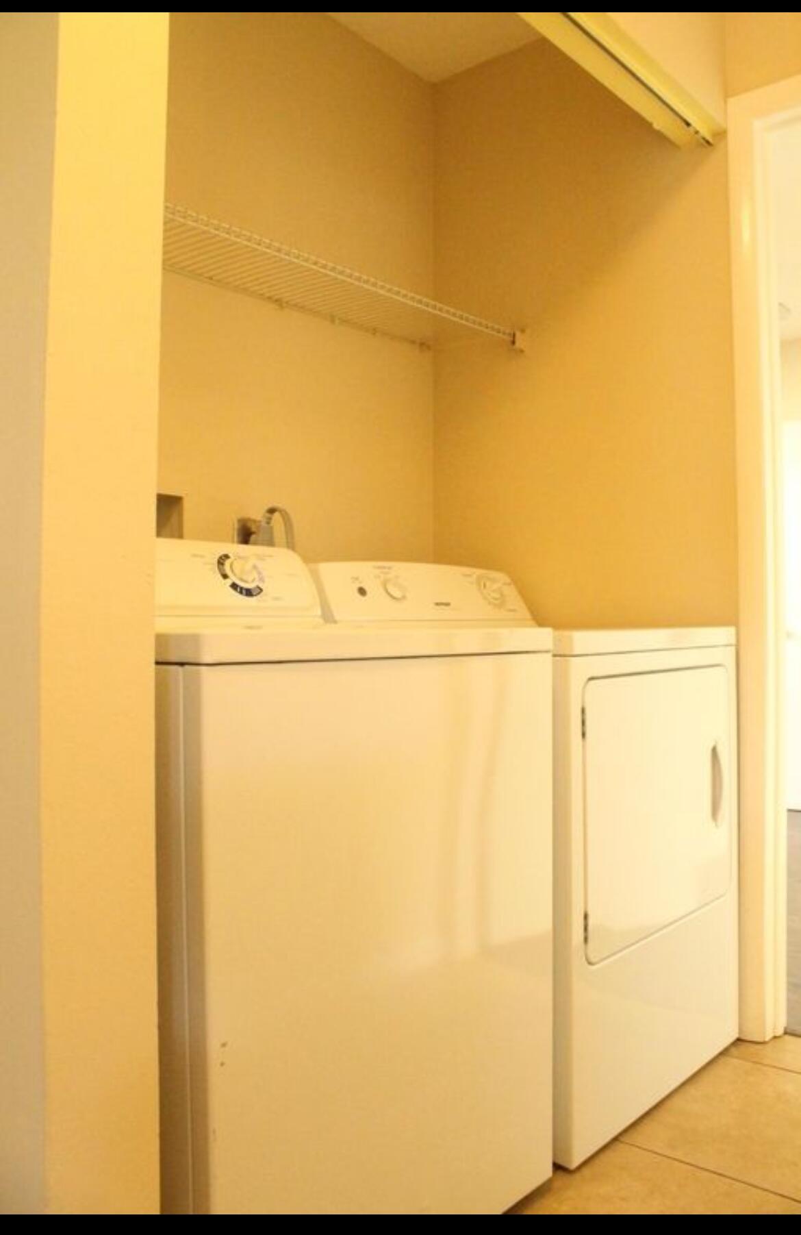 PARKWAY VILLAGE - Residential Lease