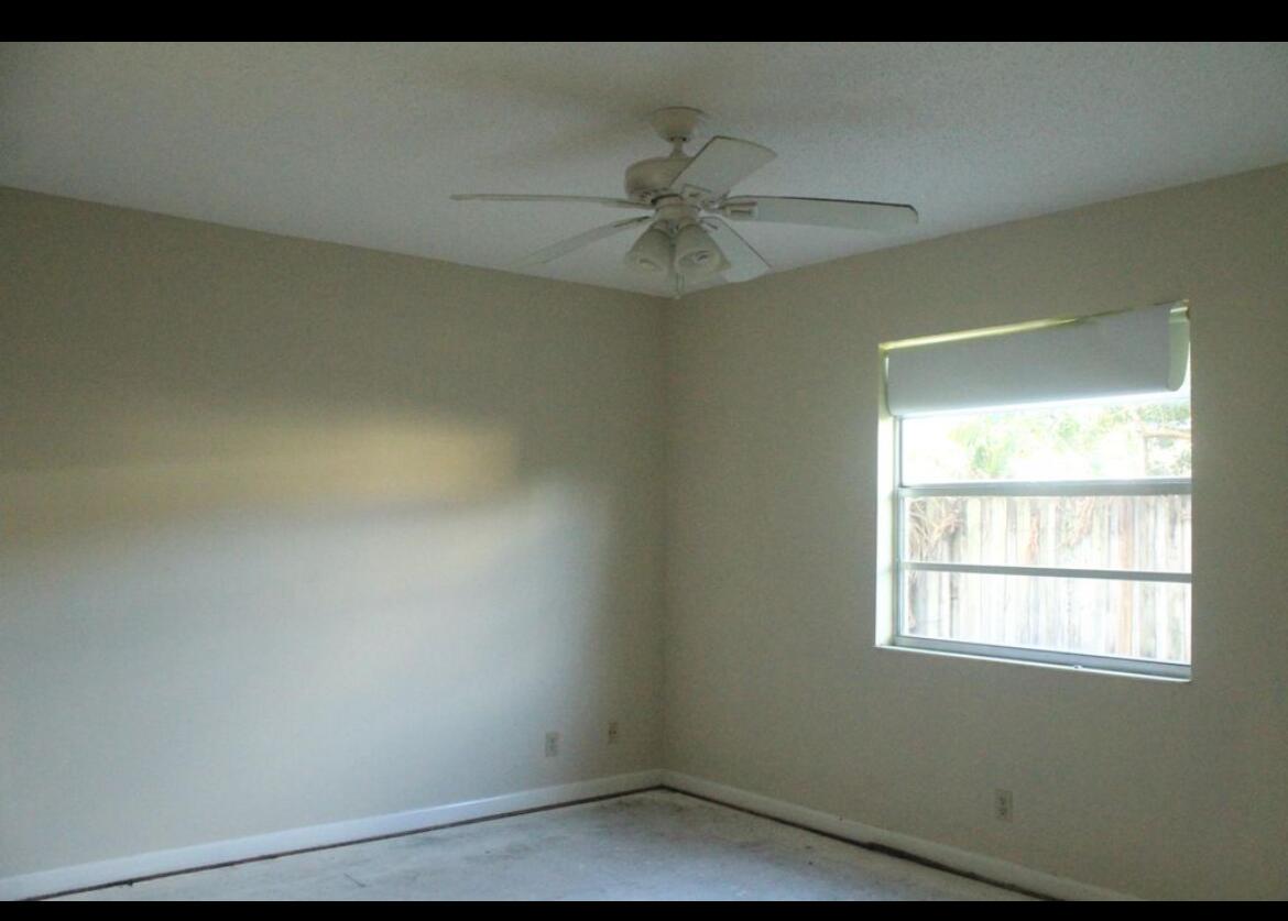 PARKWAY VILLAGE - Residential Lease