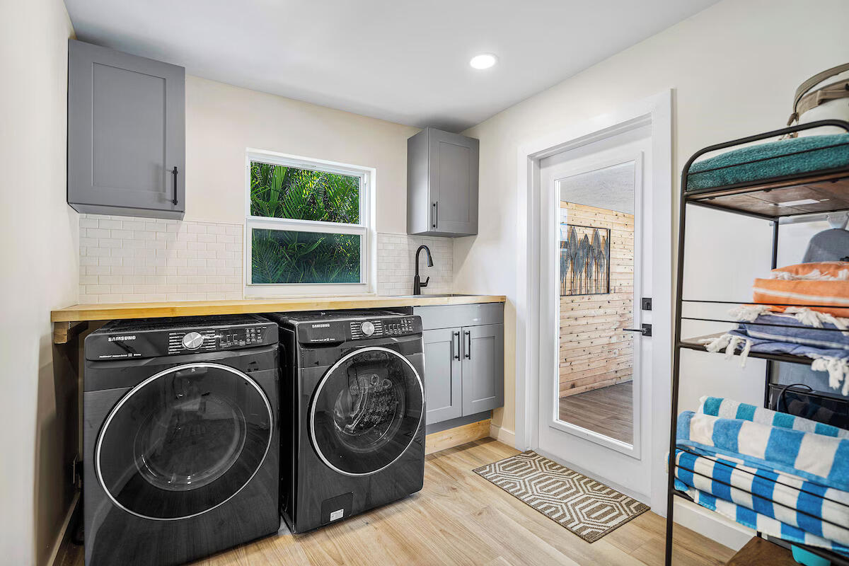 TROPIC PALMS 1 - Residential Lease