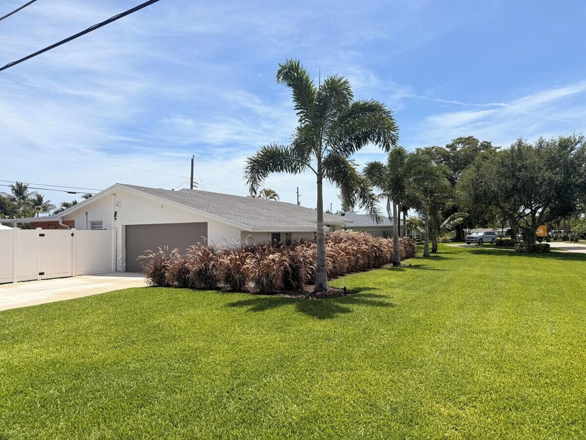 TROPIC PALMS 1 - Residential Lease