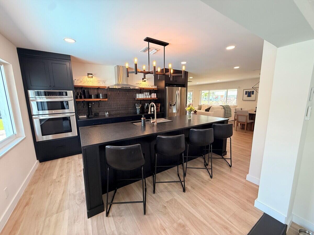 TROPIC PALMS 1 - Residential Lease