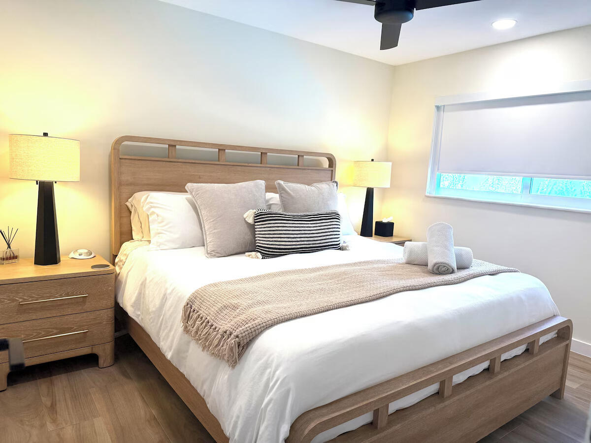 TROPIC PALMS 1 - Residential Lease