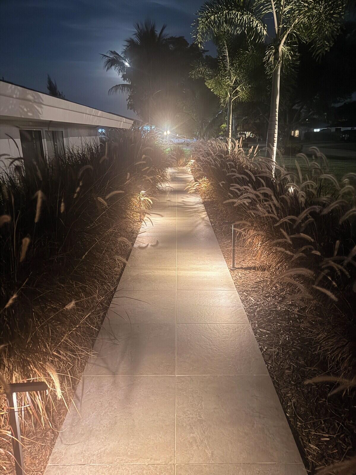 TROPIC PALMS 1 - Residential Lease