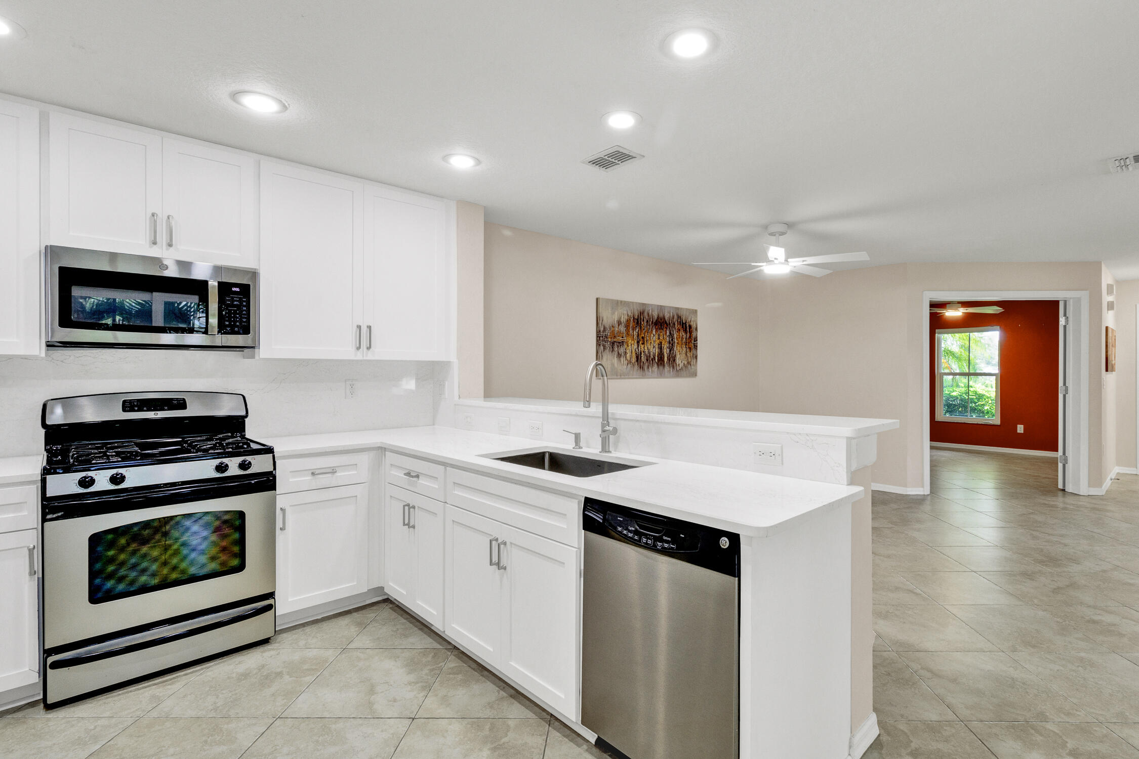 POINTE WEST NORTH VILLAGE PHASE III PD - Residential