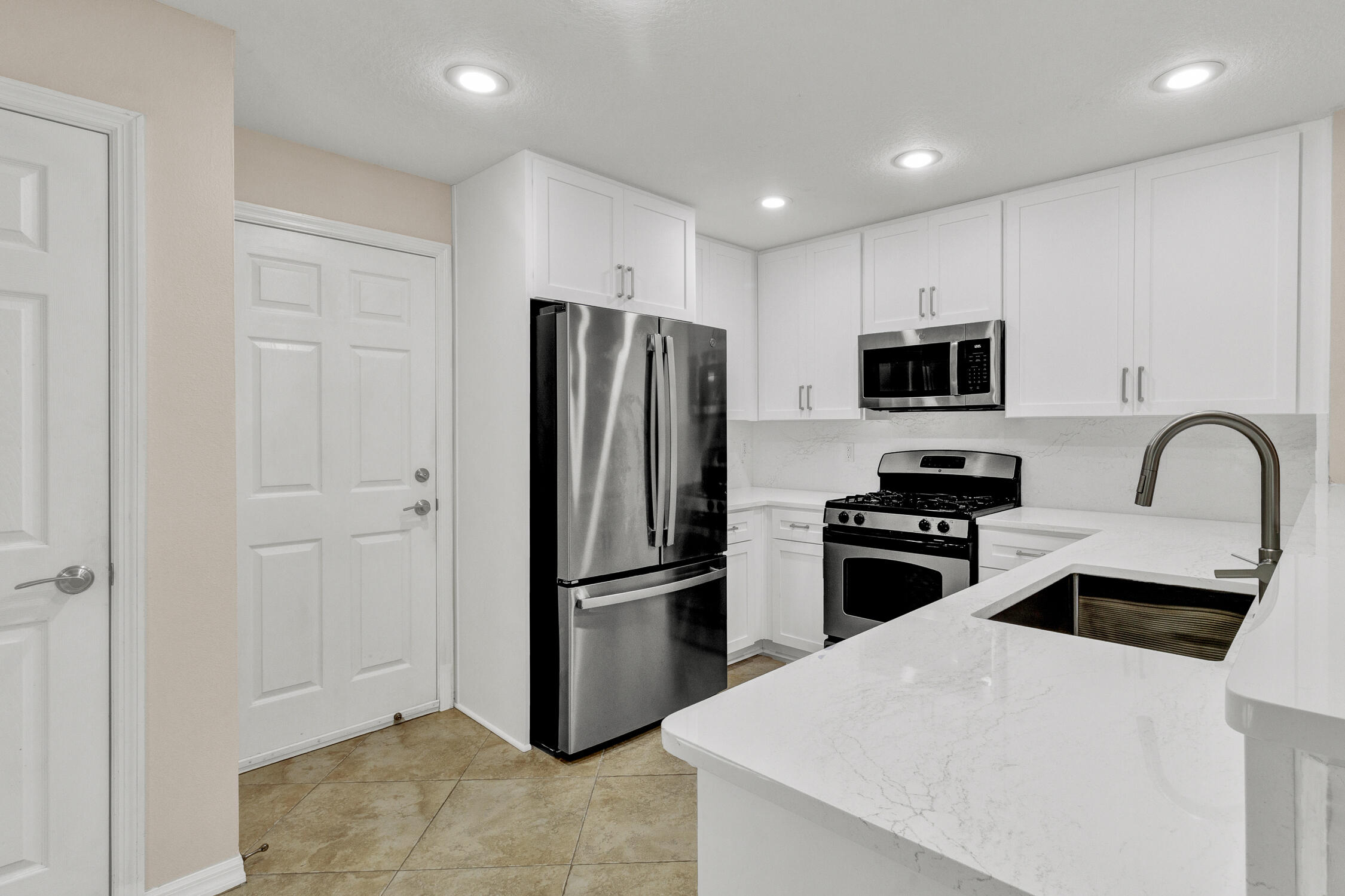 POINTE WEST NORTH VILLAGE PHASE III PD - Residential