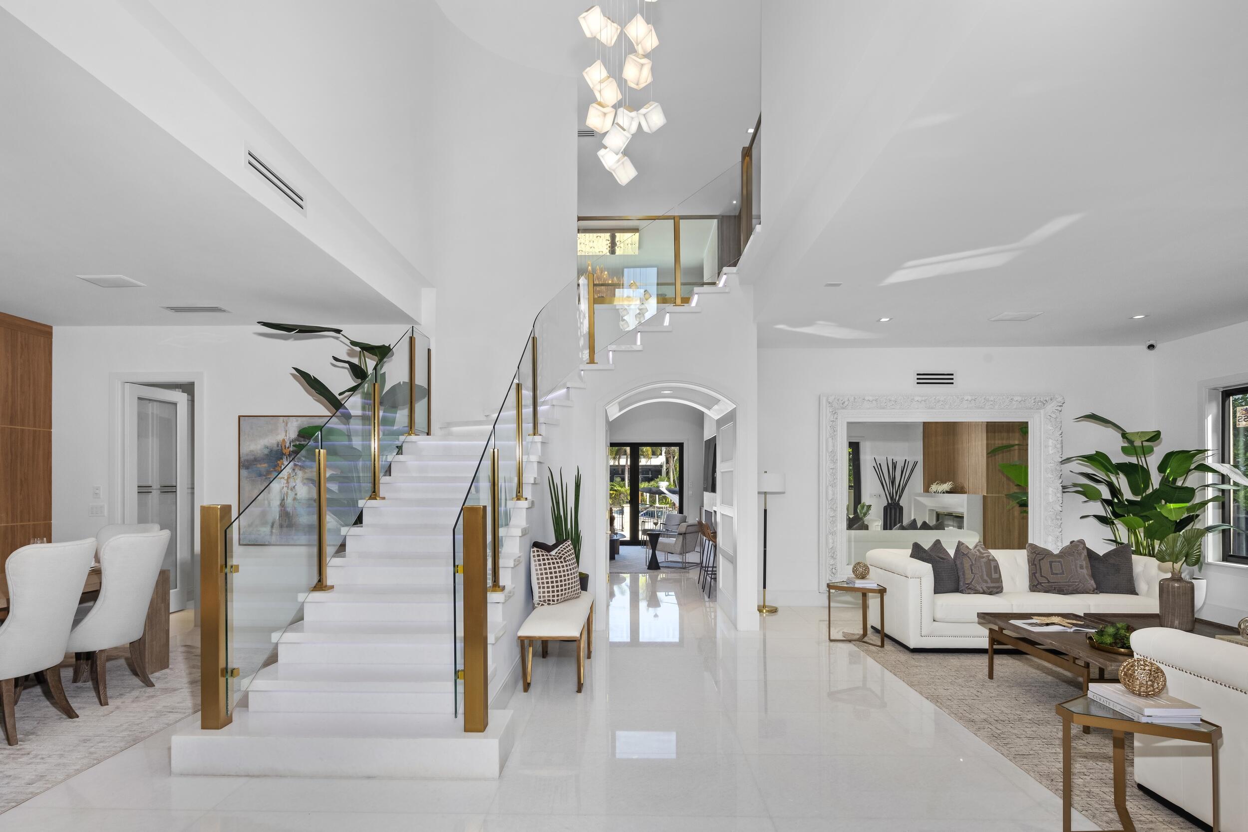 CORAL ISLES - Residential