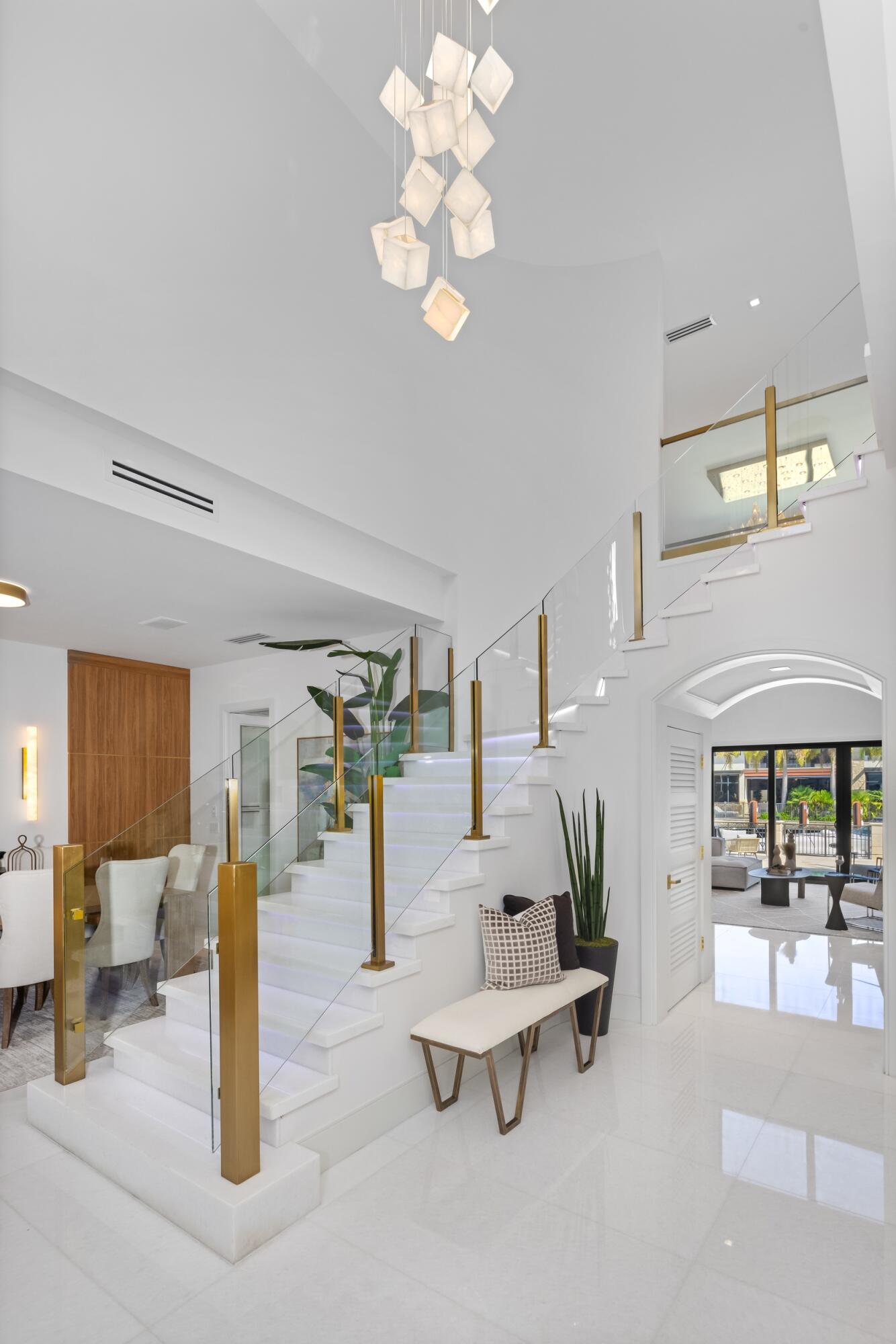 CORAL ISLES - Residential