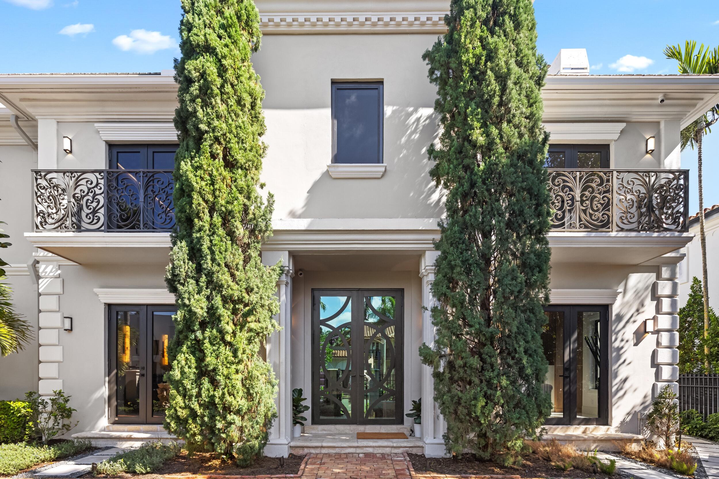CORAL ISLES - Residential