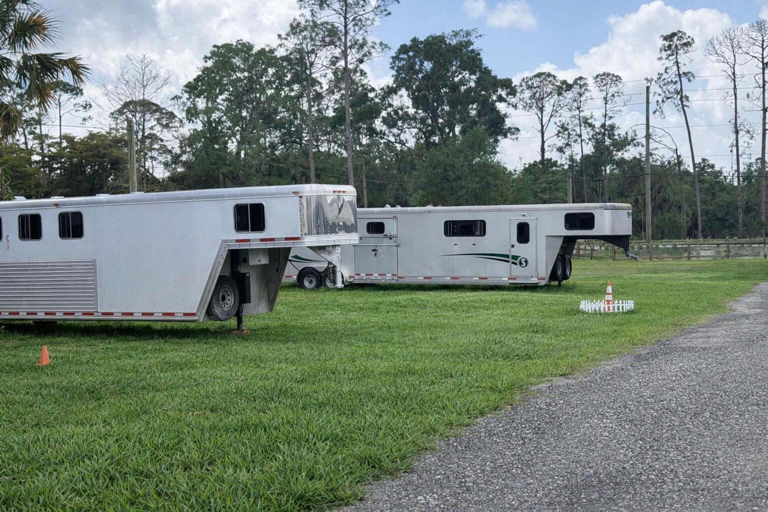 LOXAHATCHEE GROVES - Land