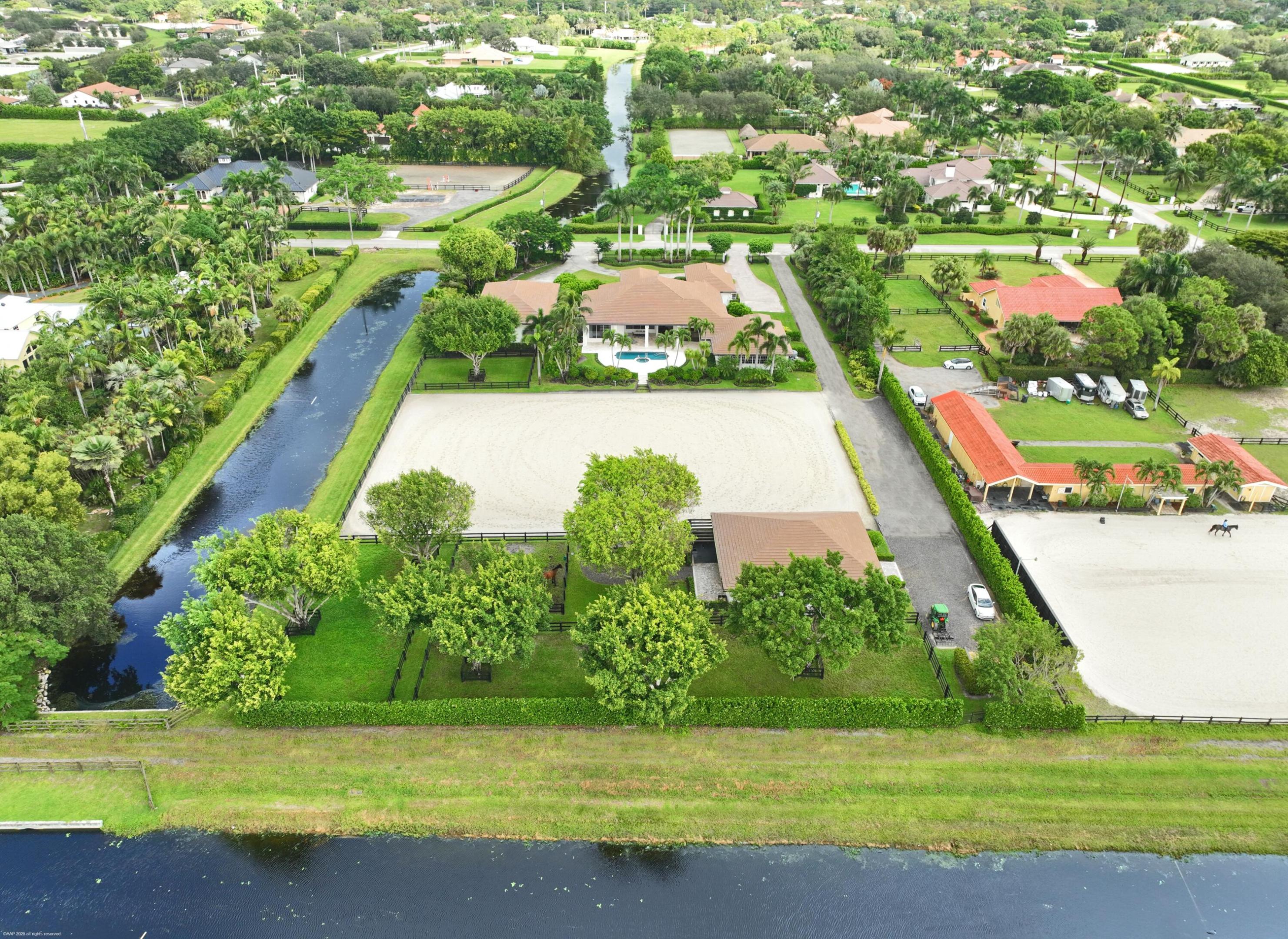 PADDOCK PARK 2 OF WELLINGTON - Residential