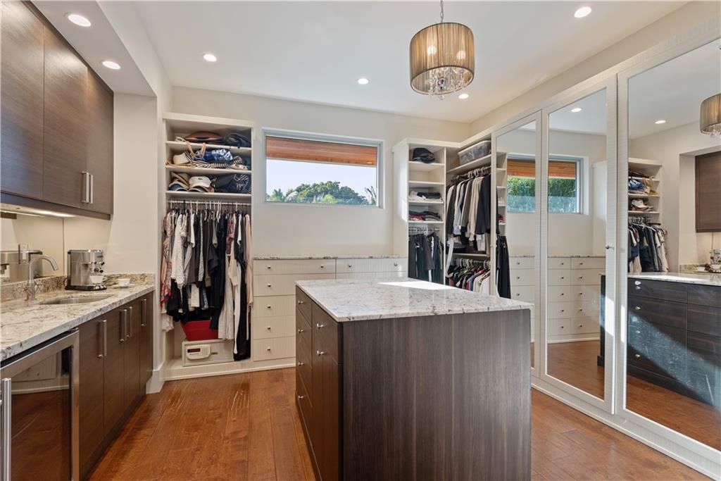 Coral Ridge 21-50 B - Residential