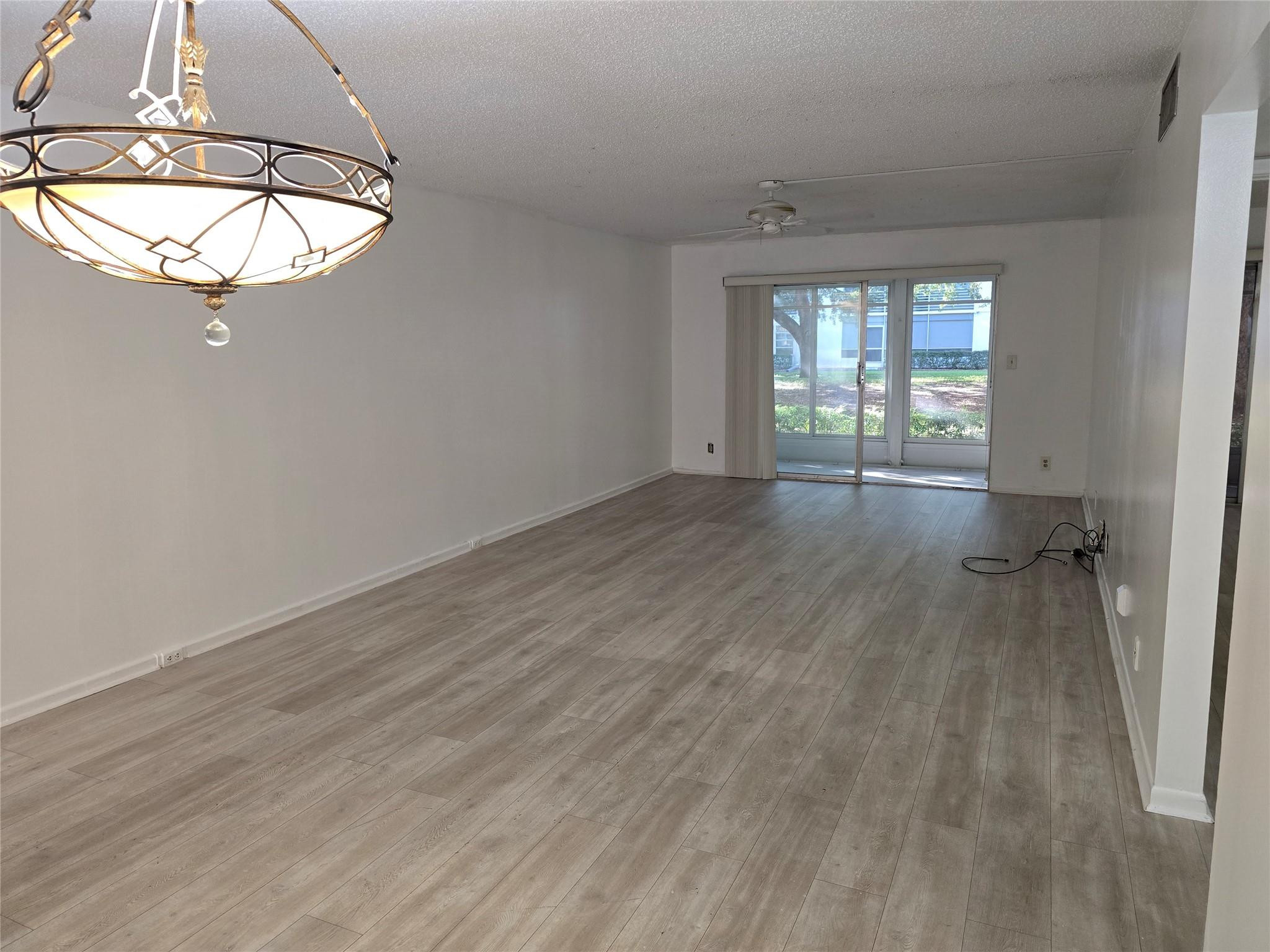 Lucaya Village II-D - Residential