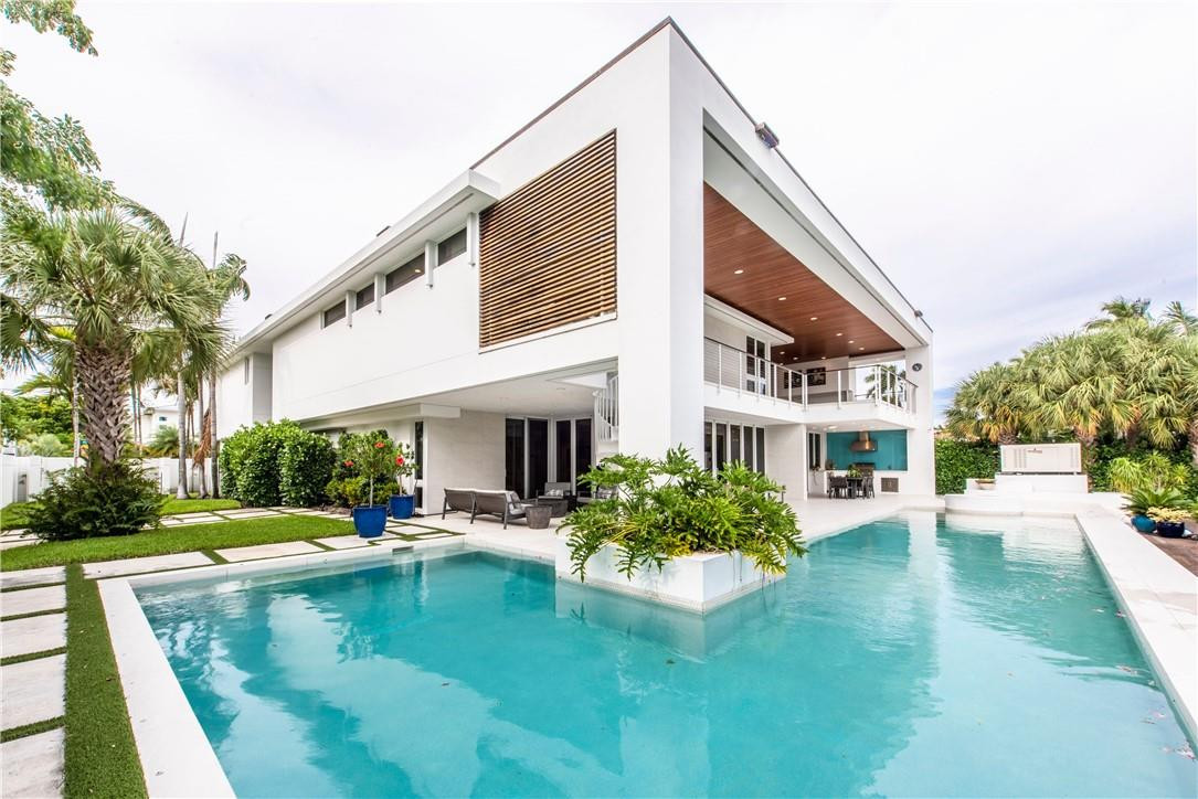 PELICAN ISLE - Residential