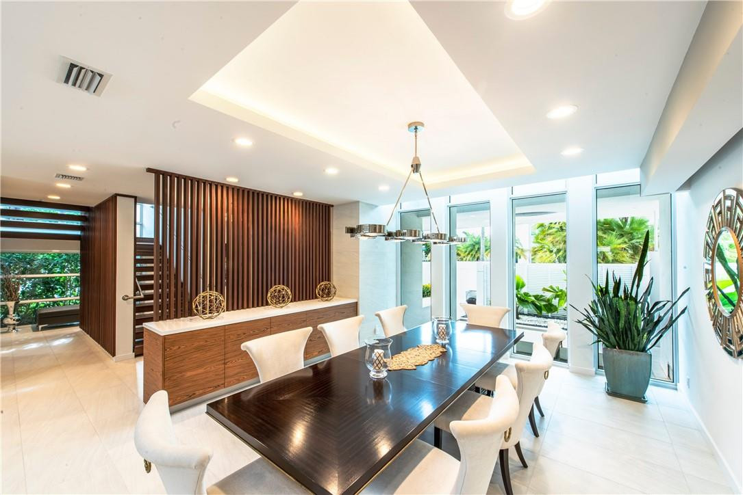 PELICAN ISLE - Residential