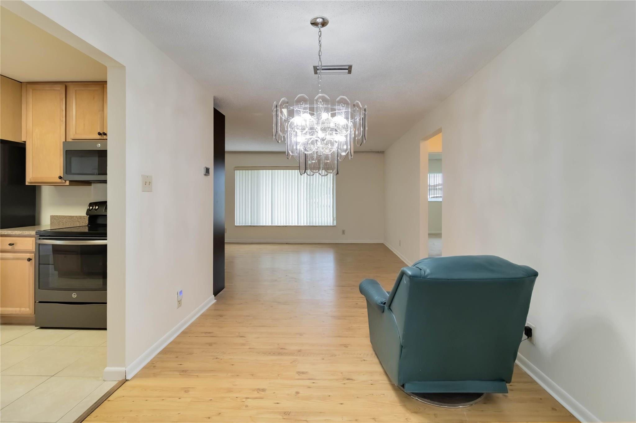 Paradise Gardens Sec 4 76 - Residential