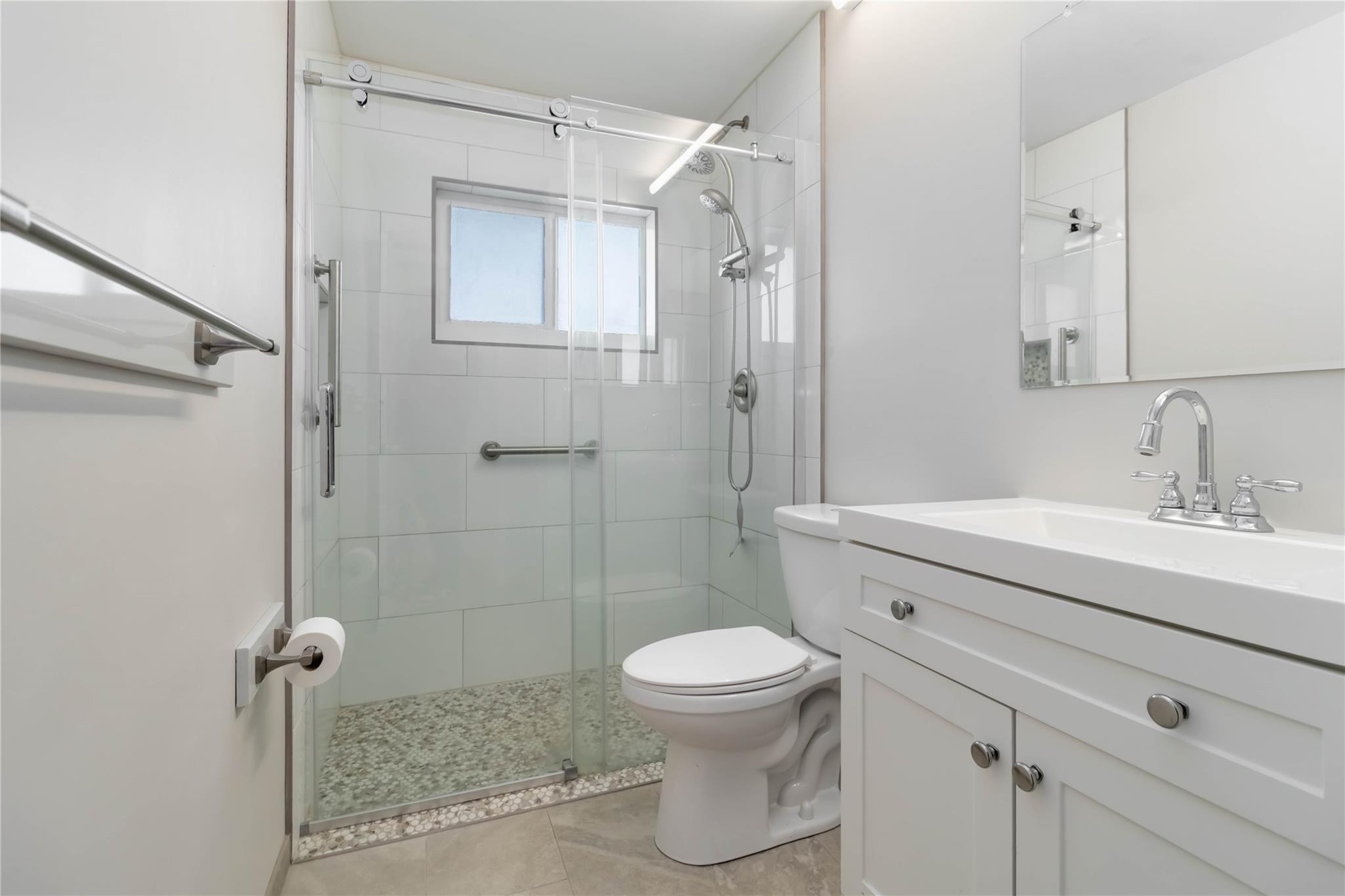 Paradise Gardens Sec 4 76 - Residential