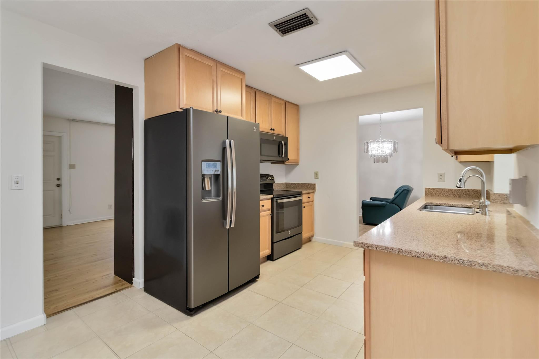 Paradise Gardens Sec 4 76 - Residential