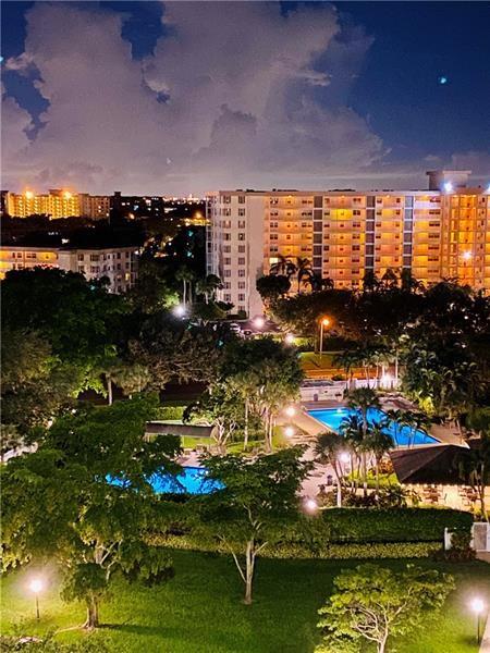 PALM AIRE - Residential