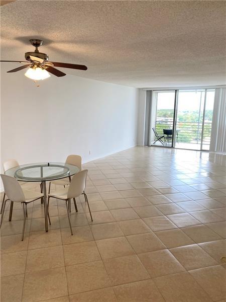PALM AIRE - Residential