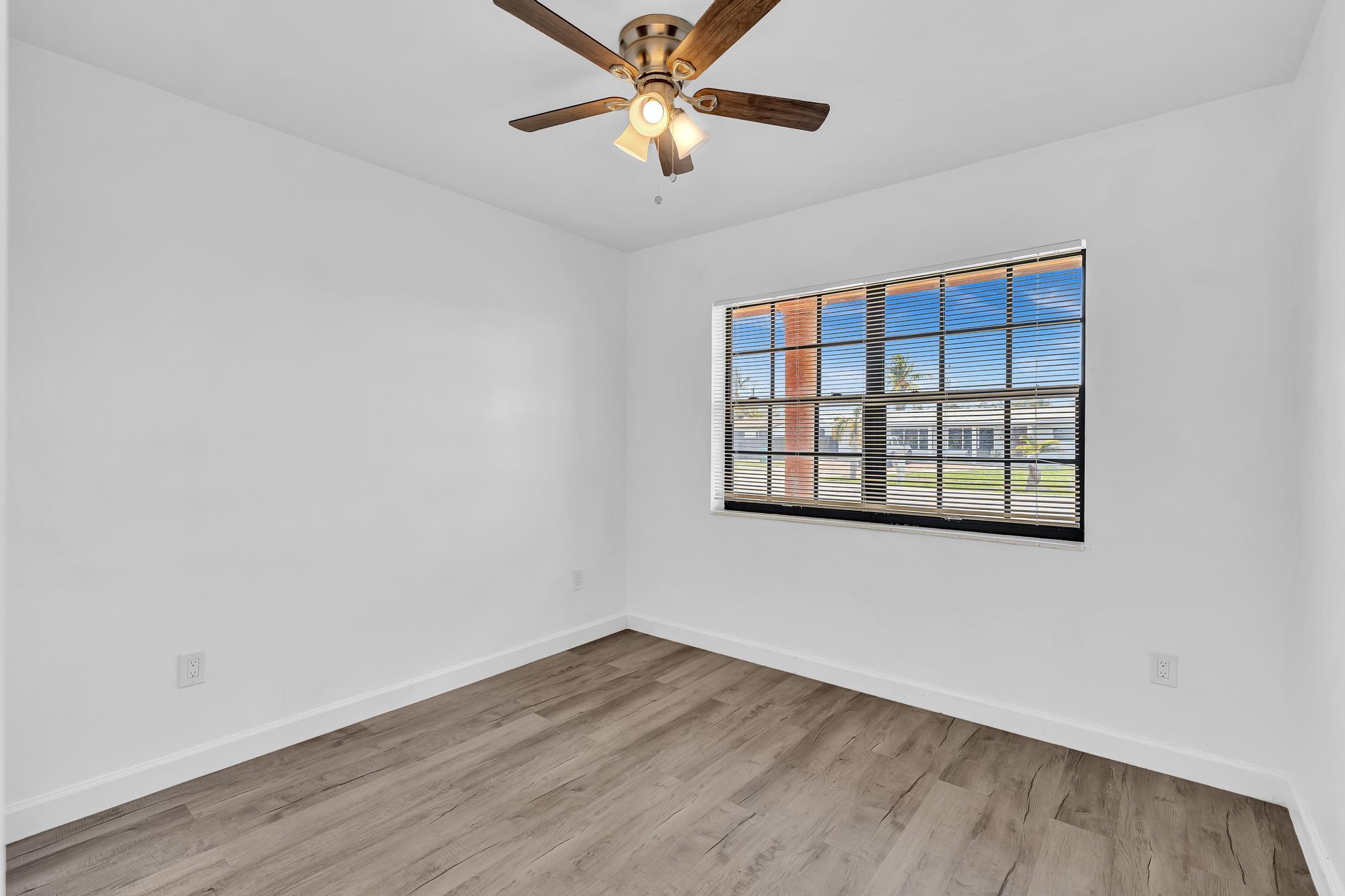 CAROL CITY PALMETTO PARK ESTS - Residential