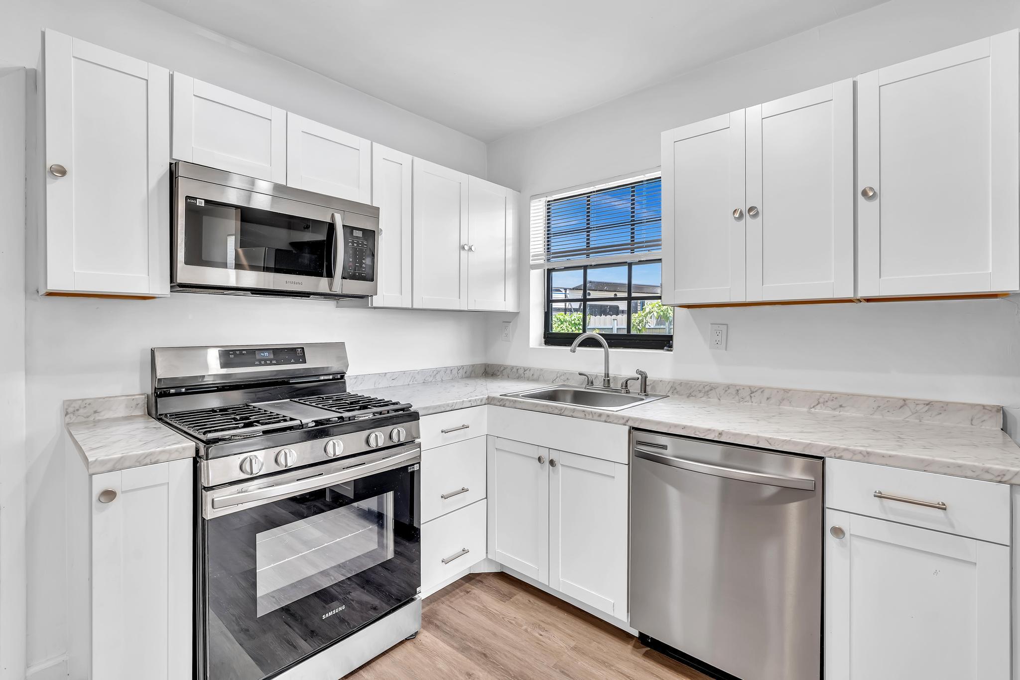 CAROL CITY PALMETTO PARK ESTS - Residential