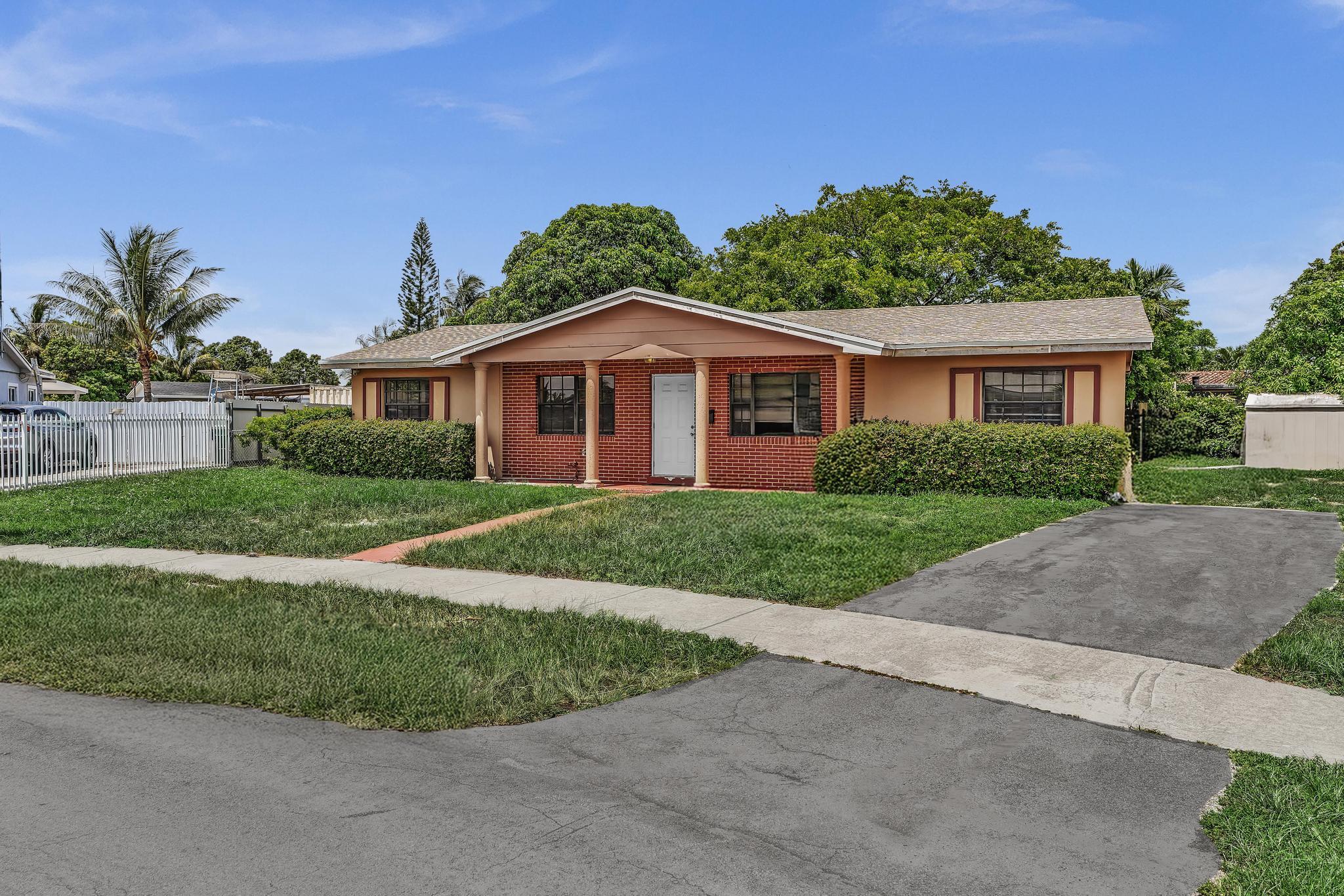 CAROL CITY PALMETTO PARK ESTS - Residential
