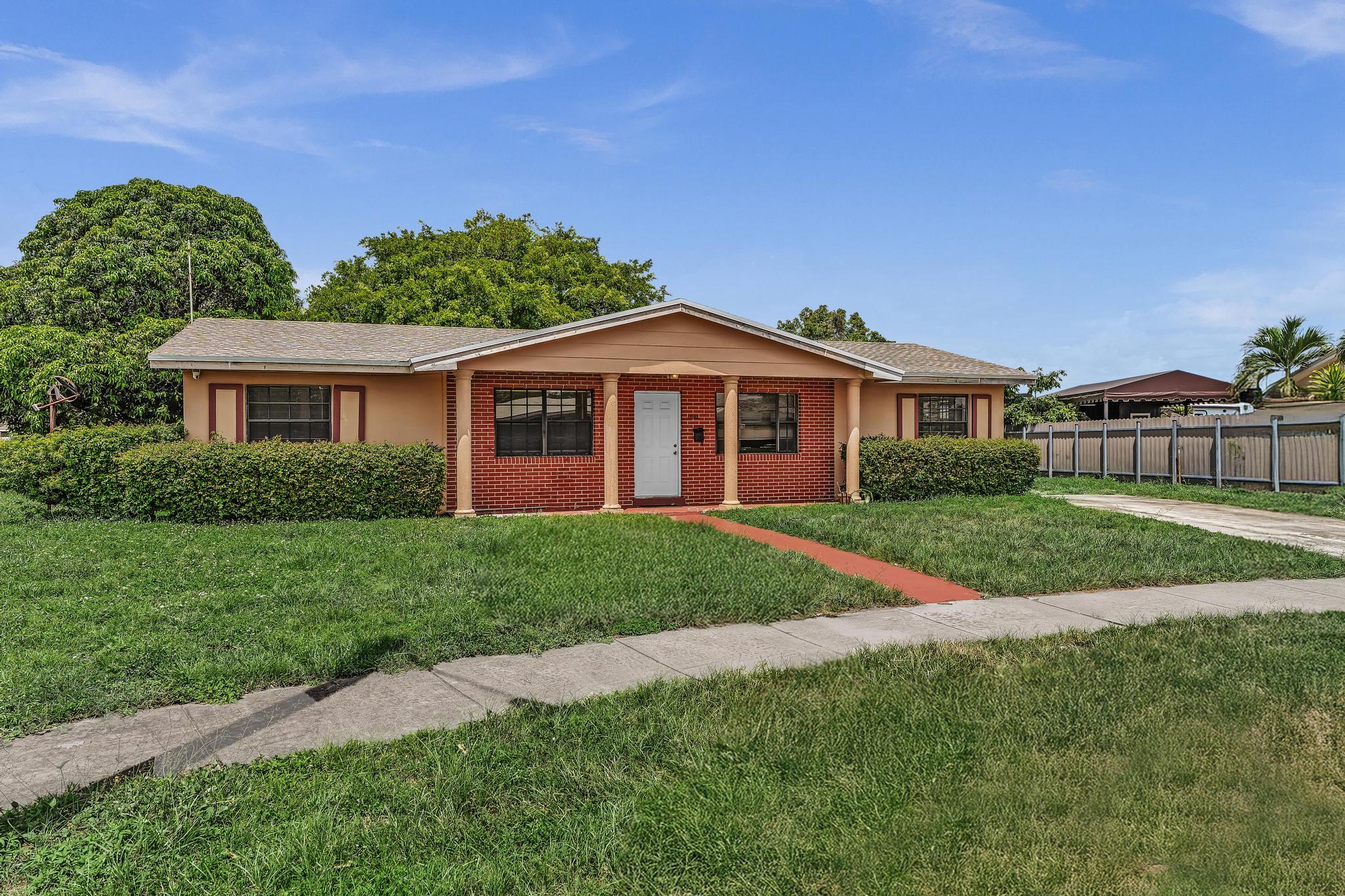 CAROL CITY PALMETTO PARK ESTS - Residential