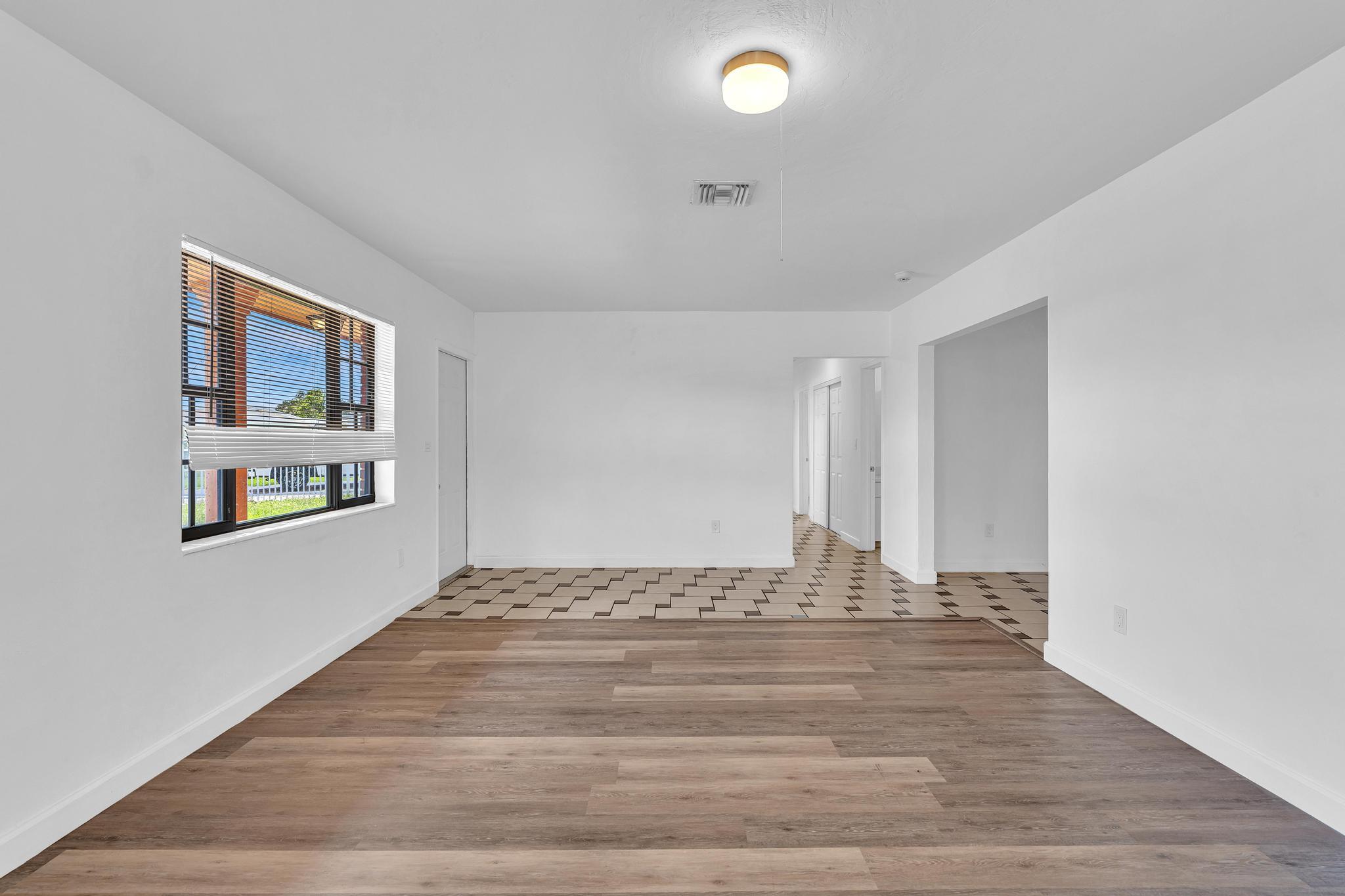 CAROL CITY PALMETTO PARK ESTS - Residential