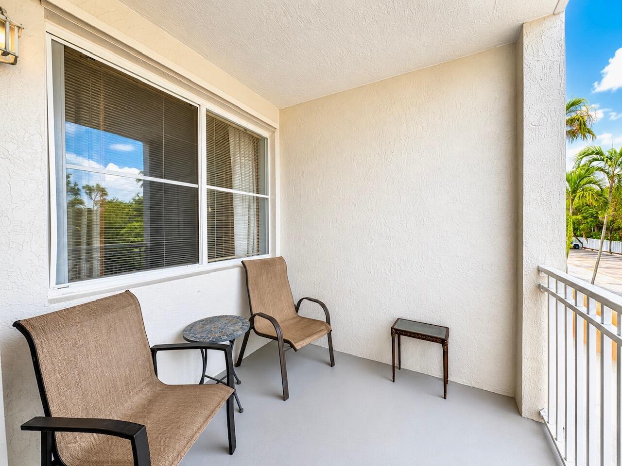 RESIDENCES AT LEGACY PLACE CONDO - Residential Lease