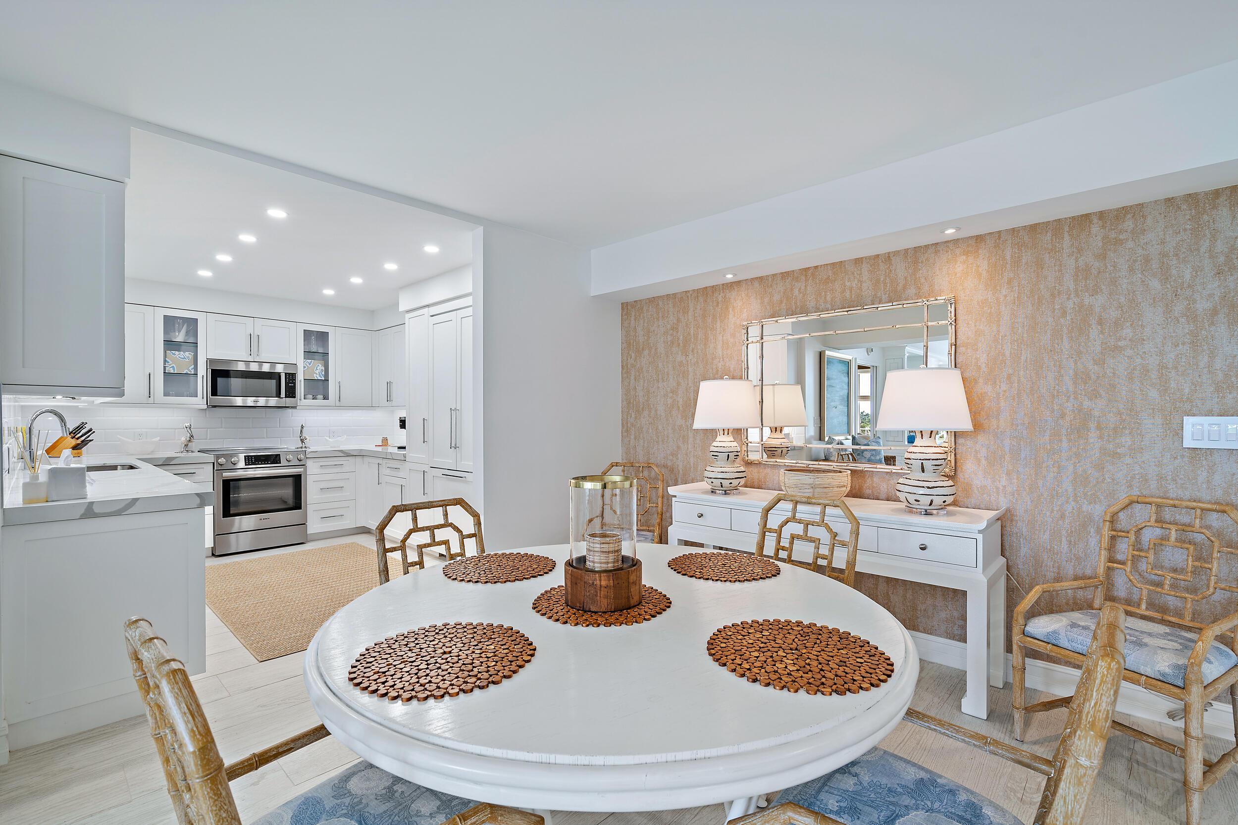 WINTHROP HOUSE CONDO - Residential
