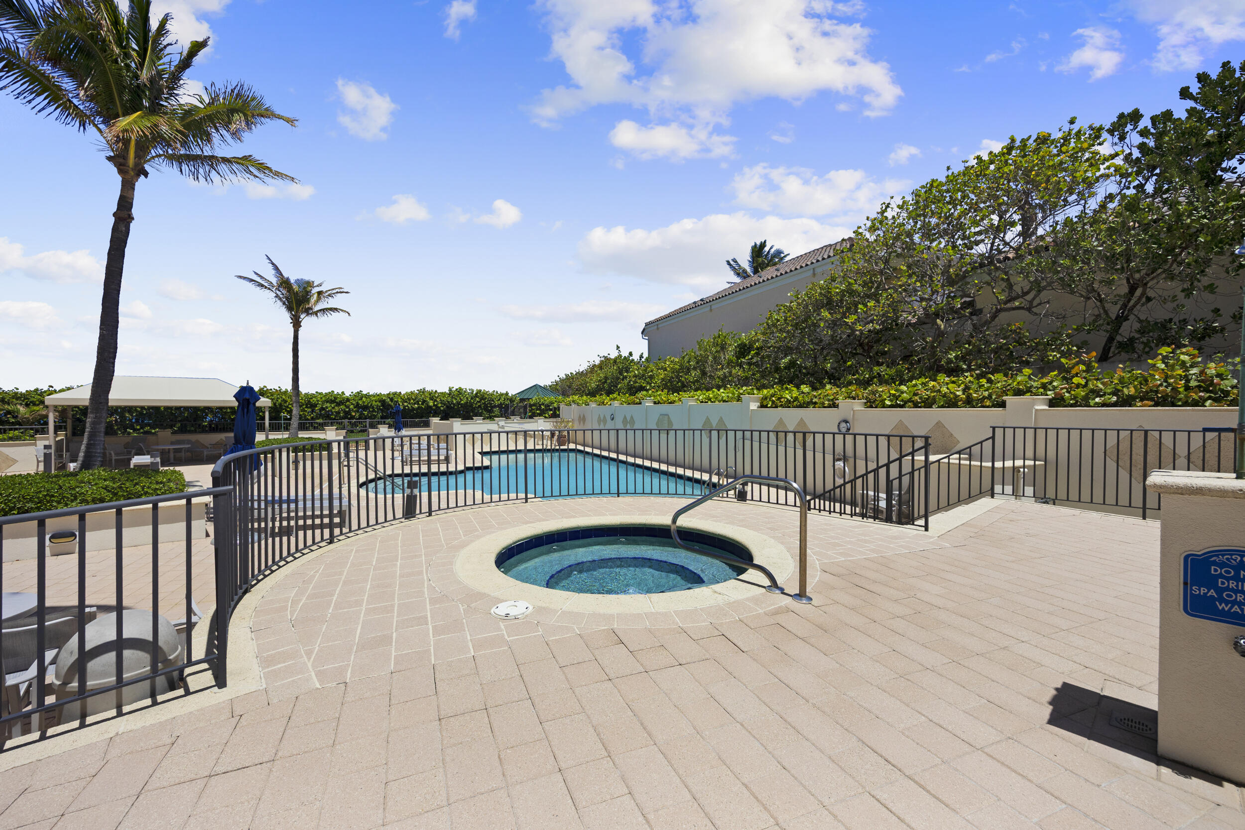 WATERFRONT ON THE OCEAN AT JUNO BEACH CO - Residential
