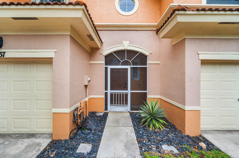 SEMINOLE ESTATES & TOWNHOMES - Residential