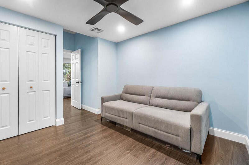 SEMINOLE ESTATES & TOWNHOMES - Residential