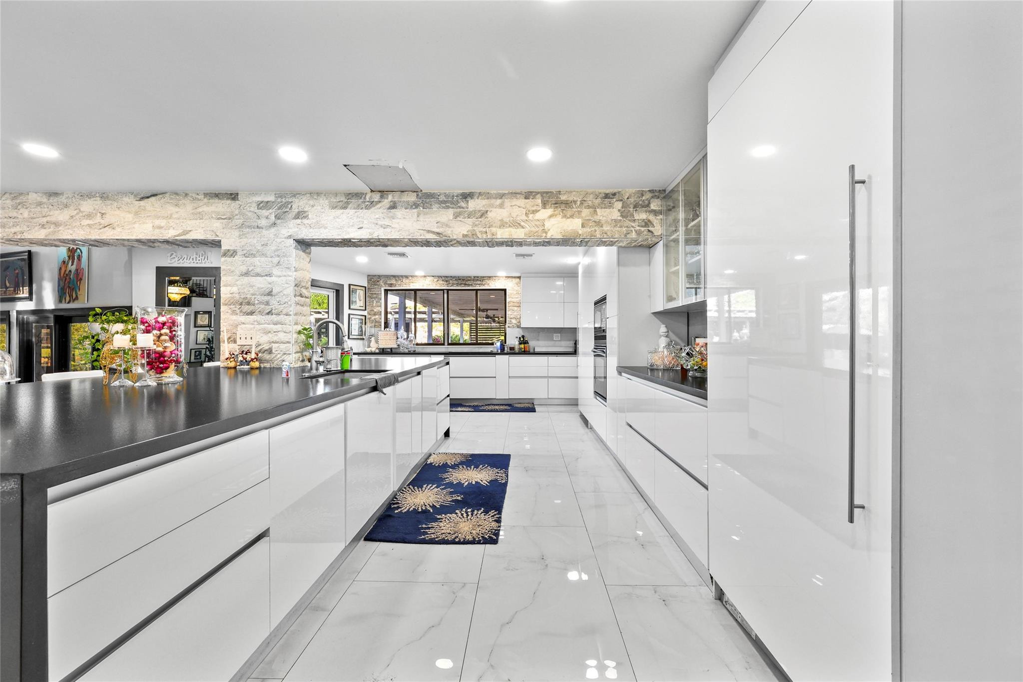 RUNNING BROOK HILLS - Residential