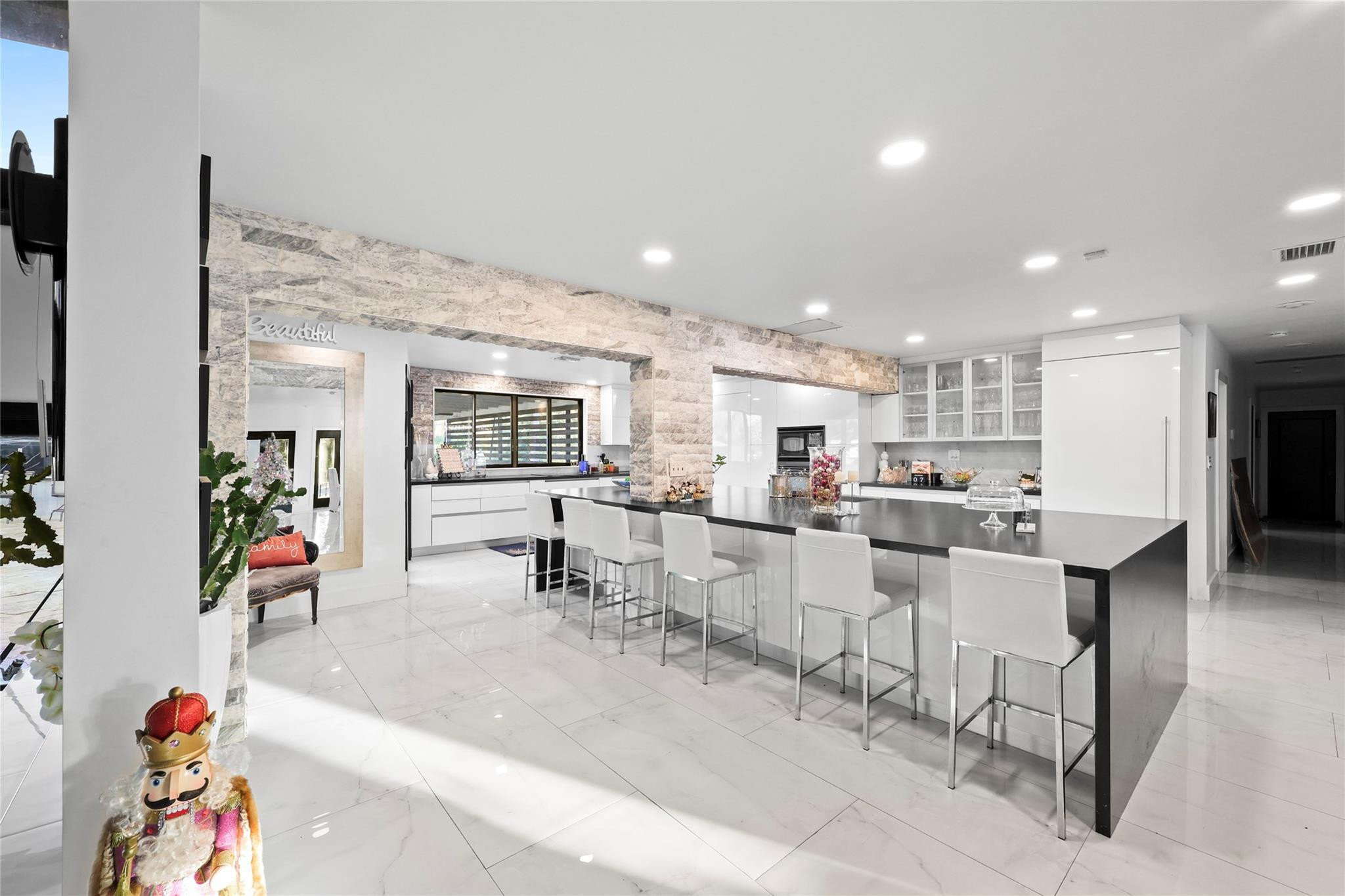 RUNNING BROOK HILLS - Residential
