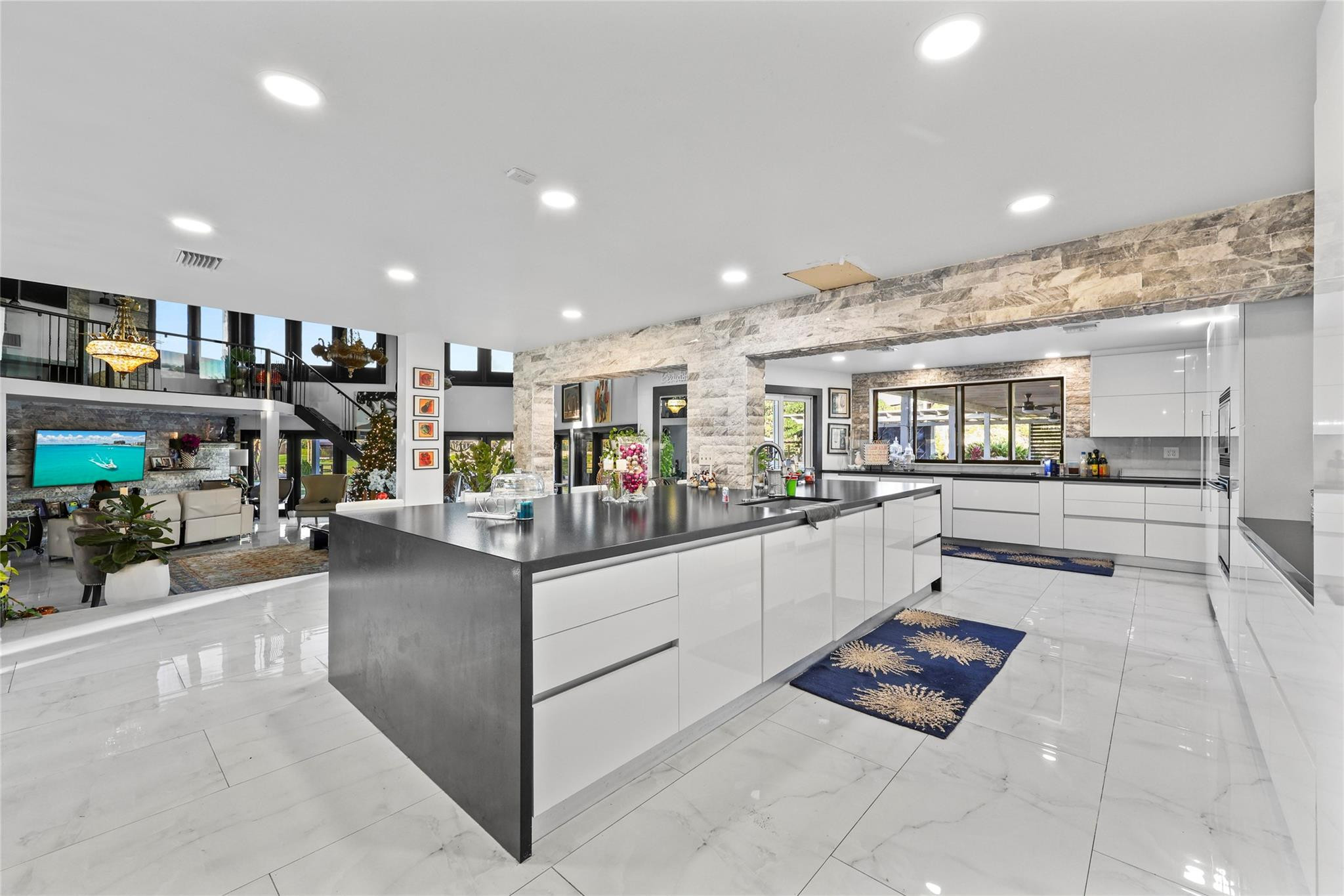 RUNNING BROOK HILLS - Residential