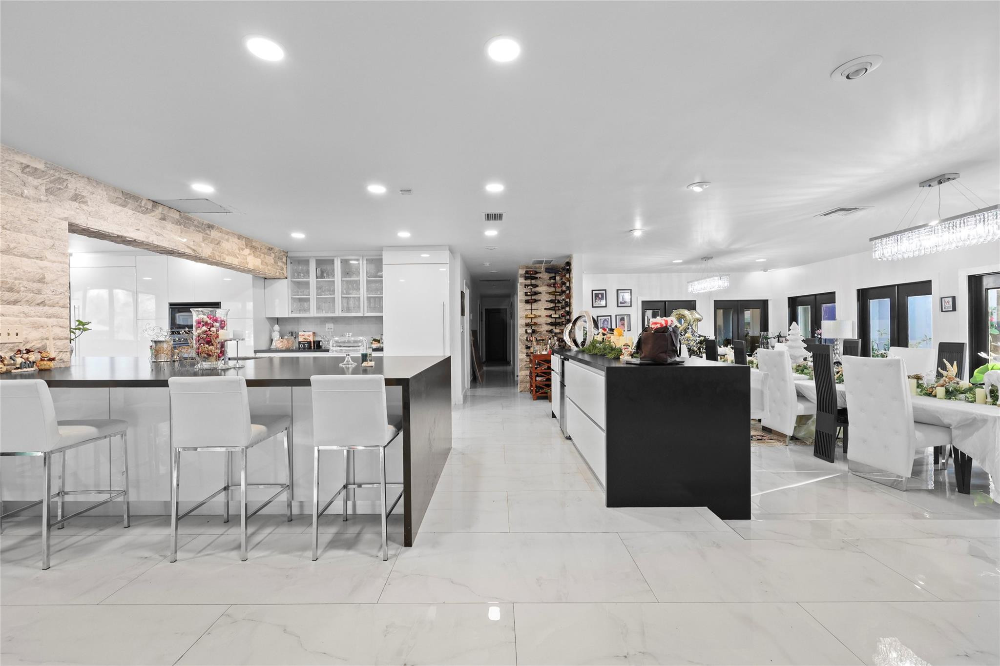 RUNNING BROOK HILLS - Residential
