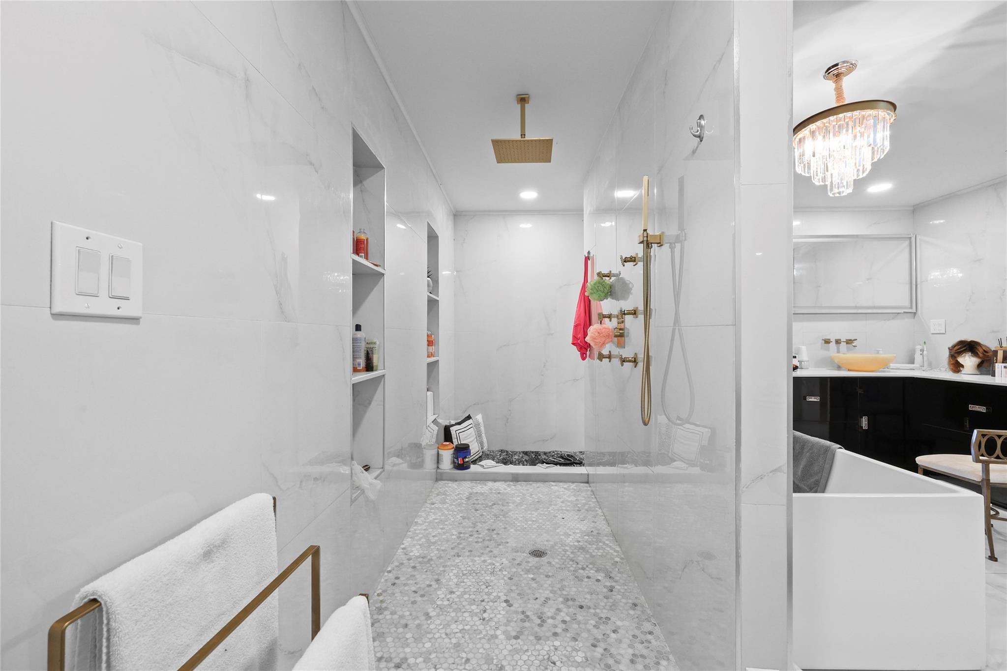RUNNING BROOK HILLS - Residential