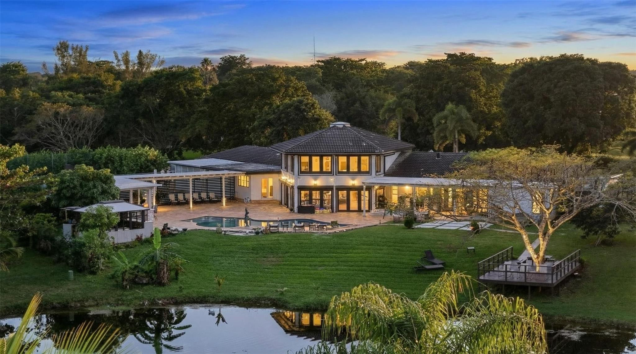 RUNNING BROOK HILLS - Residential