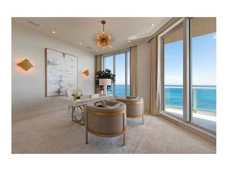 Ritz-Carlton Residences - Residential