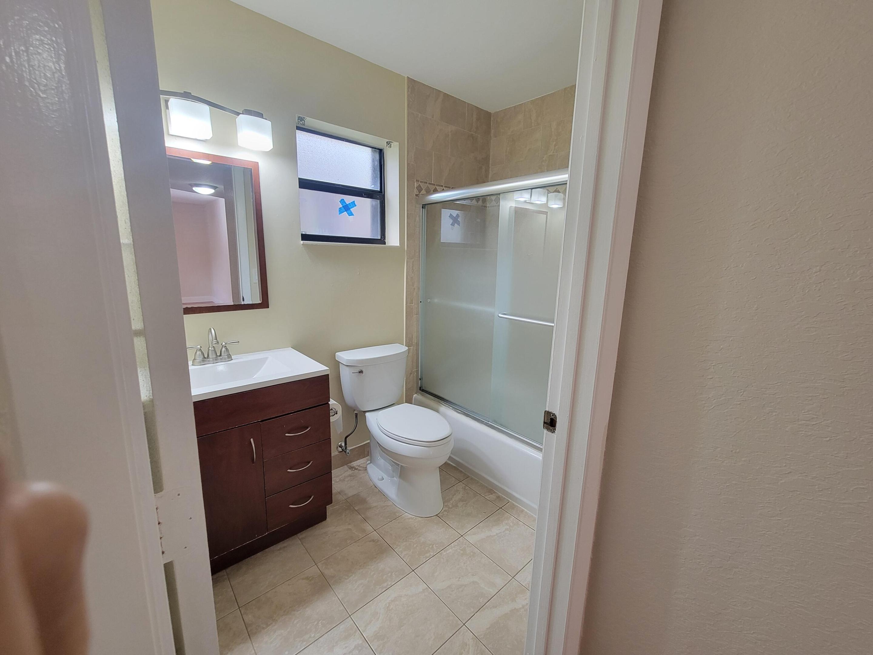 CENTERPOINTE - Residential