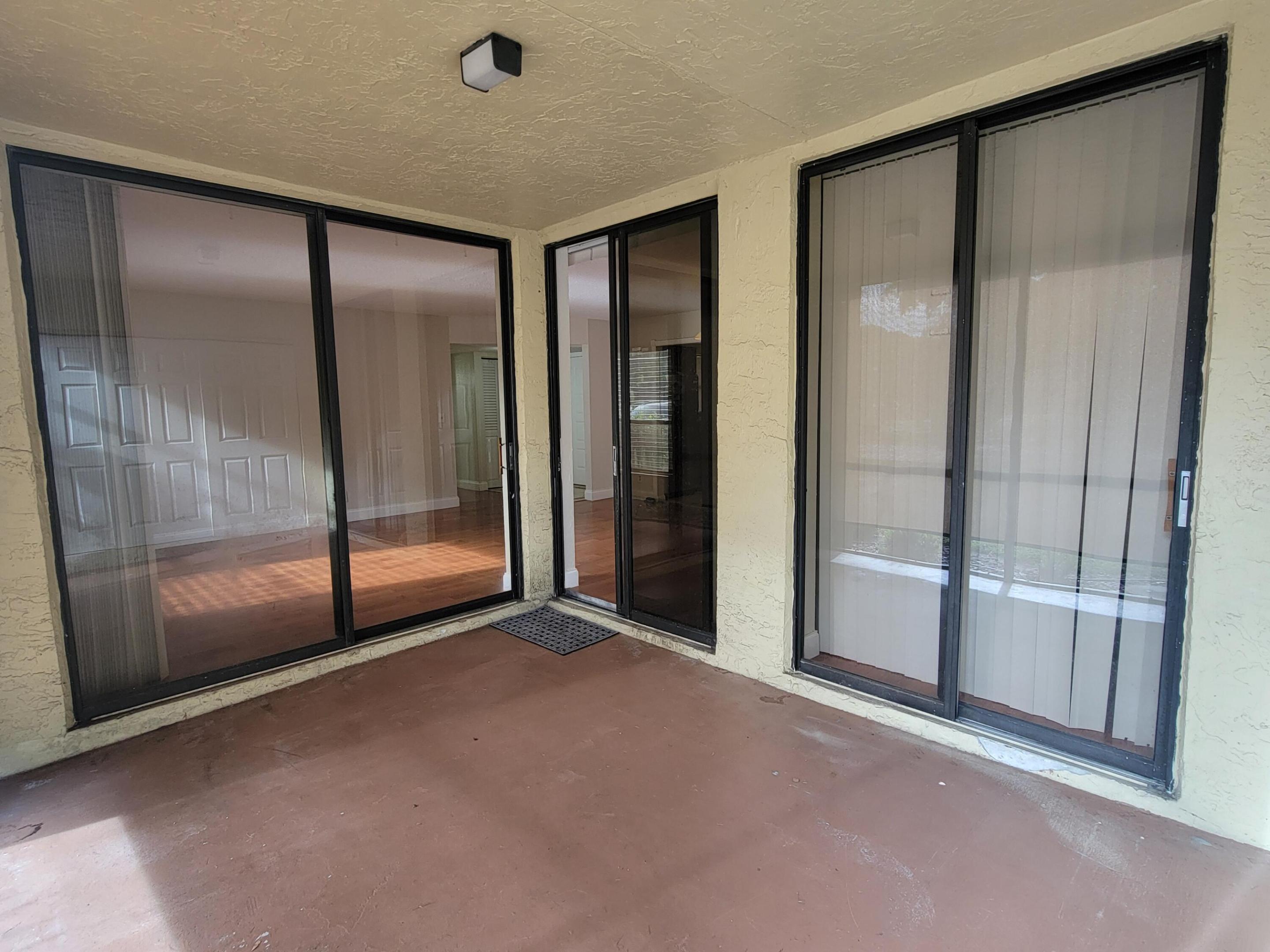 CENTERPOINTE - Residential