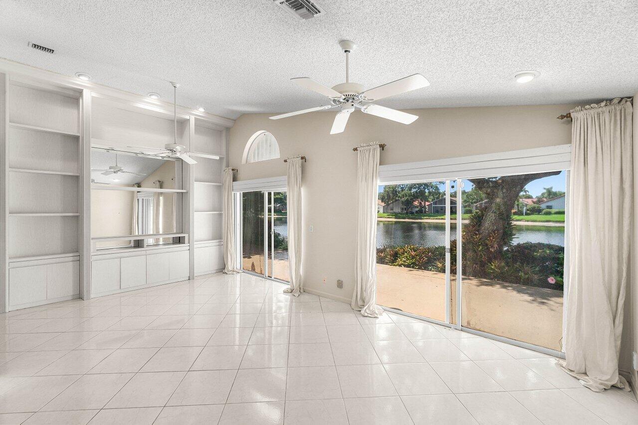 PALM ISLES - Residential
