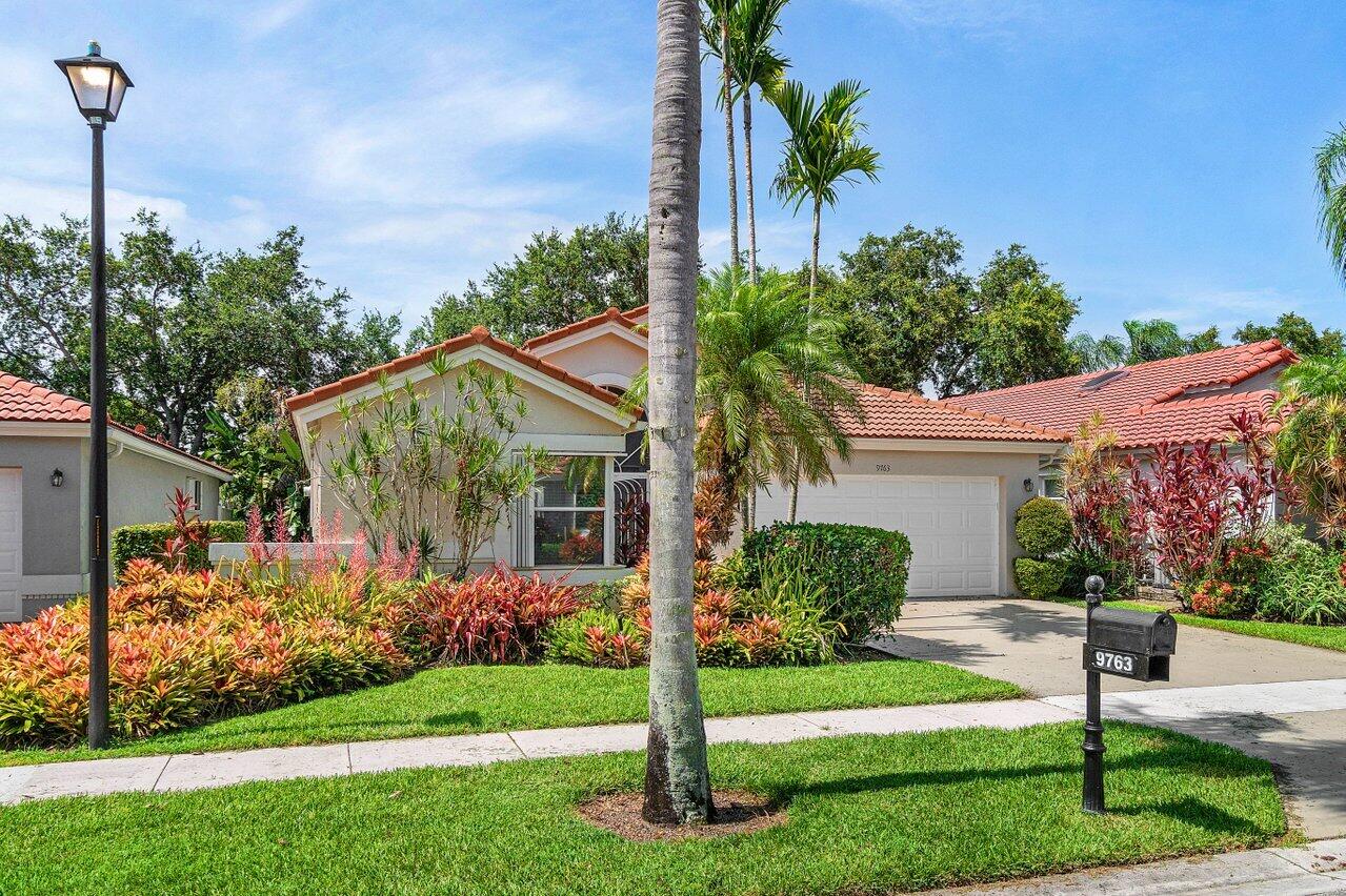 PALM ISLES - Residential